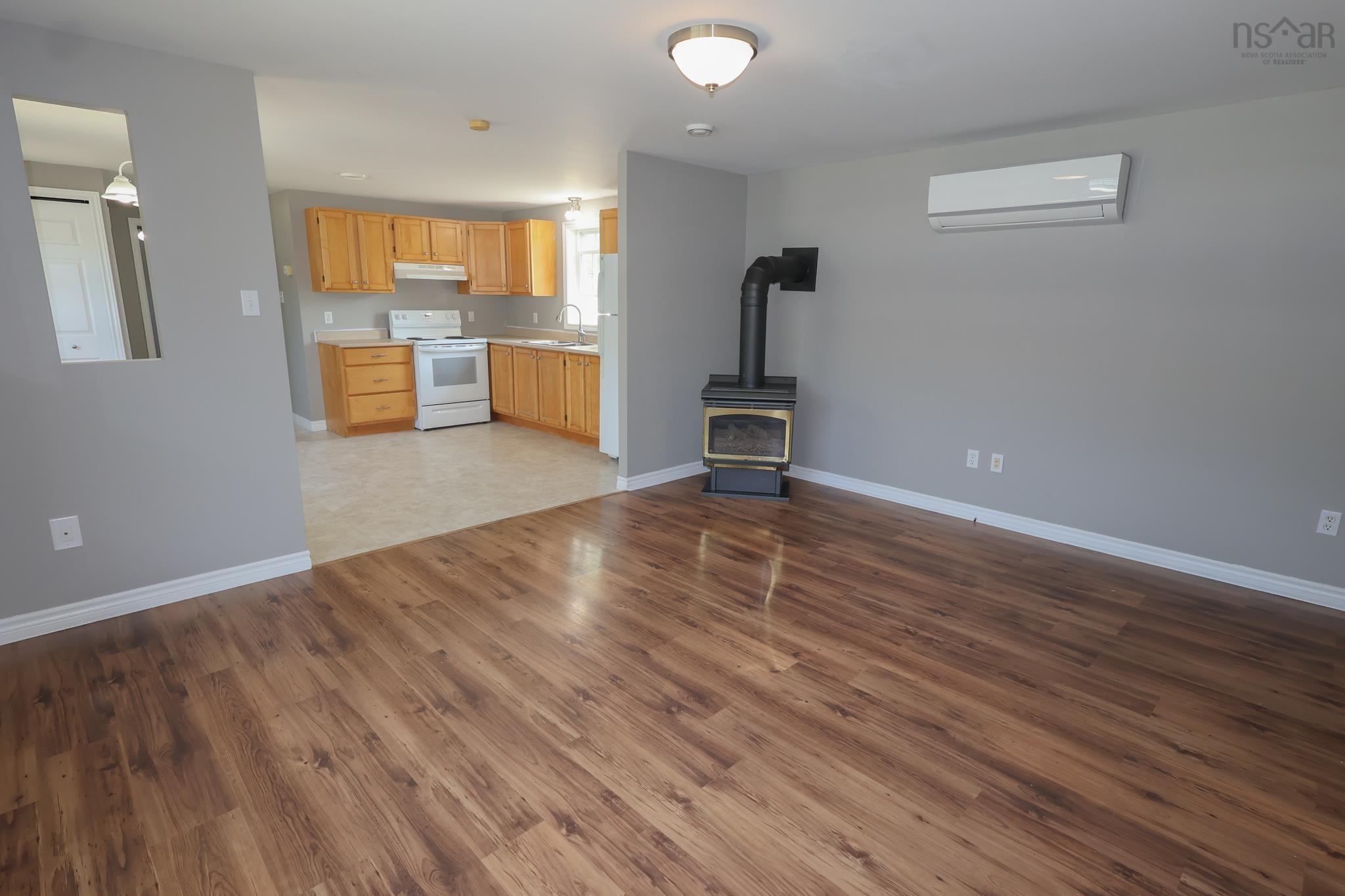 $189,900.00: 6 Mini Park, Wileville