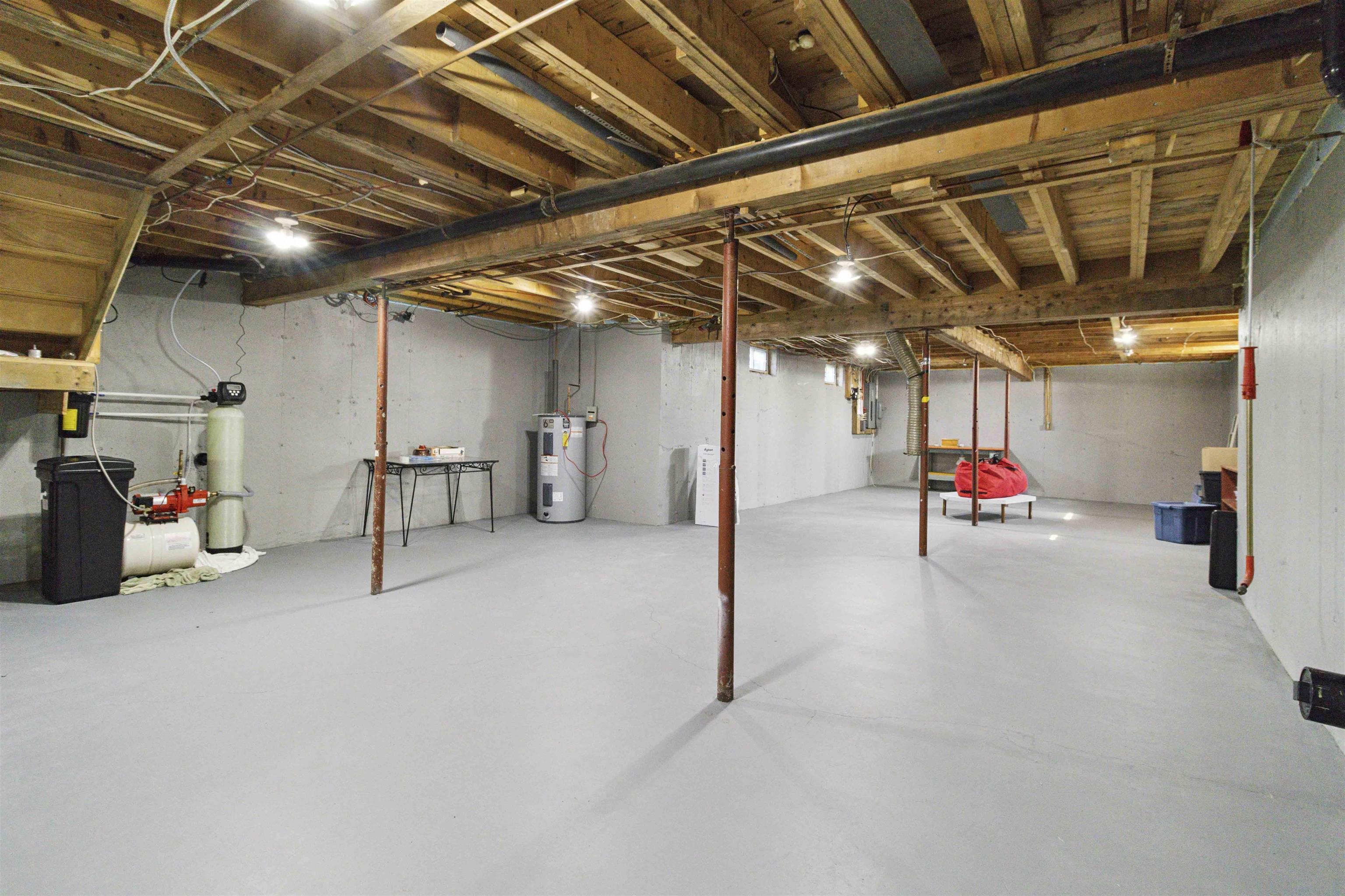 $699,500.00: 55 Whos Hill Road, Lower East Chezzetcook