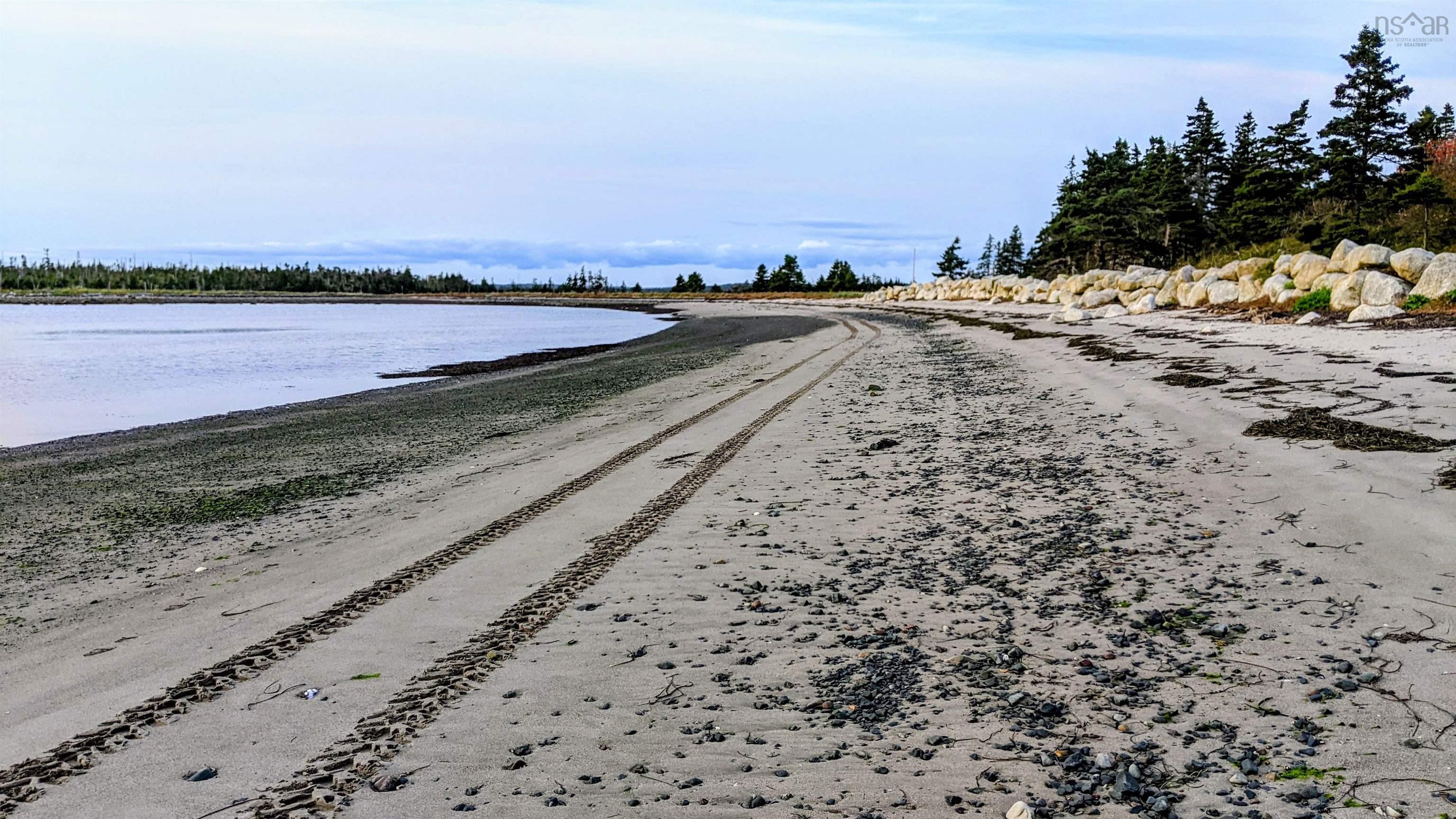 $699,500.00: 55 Whos Hill Road, Lower East Chezzetcook