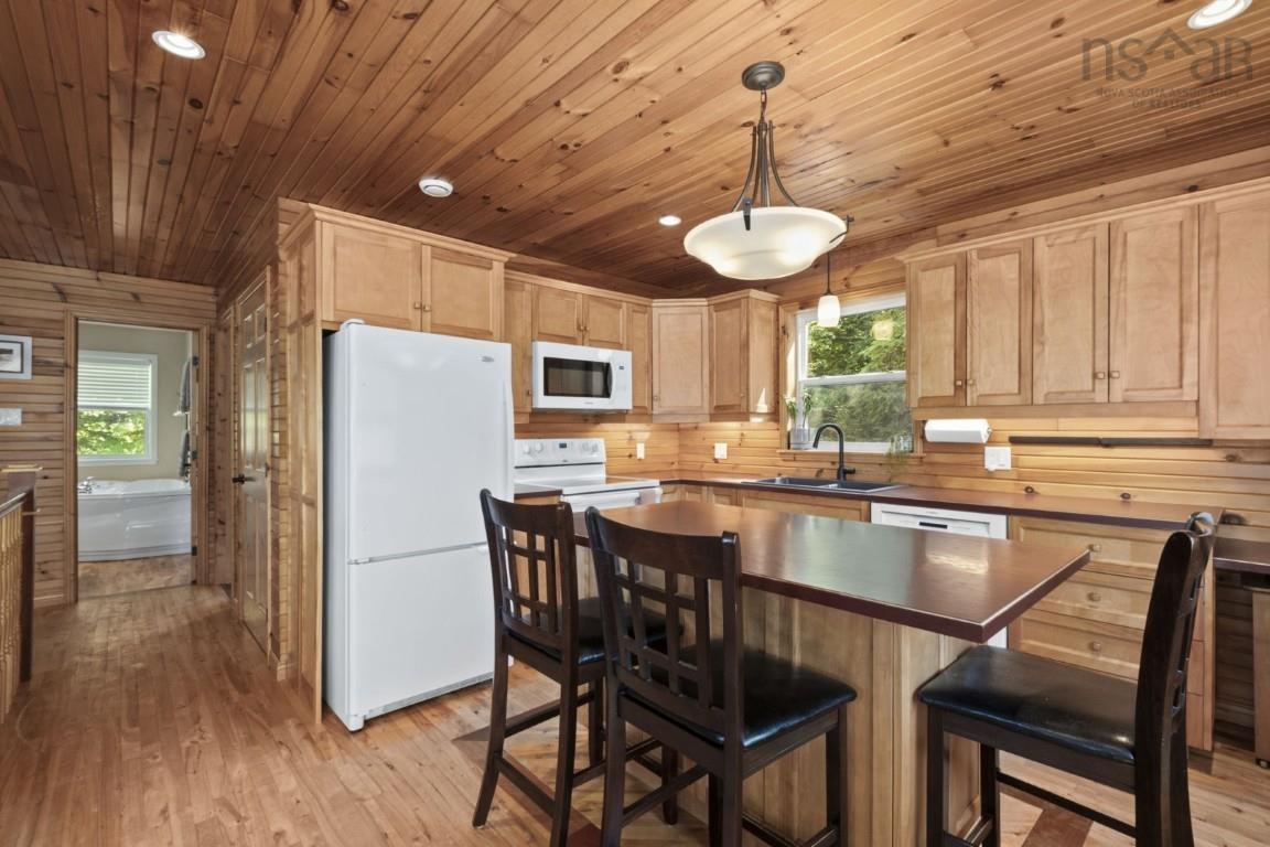 $499,900.00: 115 Springfield Lake Road, Middle Sackville