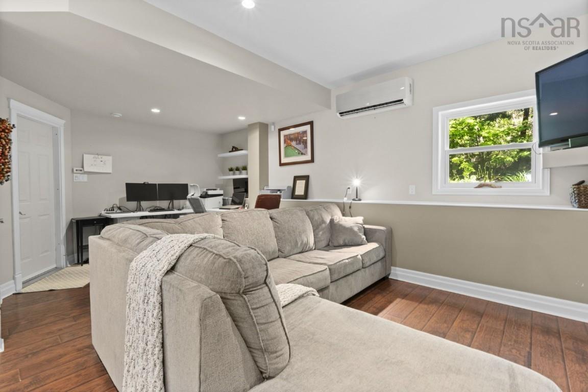 $499,900.00: 115 Springfield Lake Road, Middle Sackville