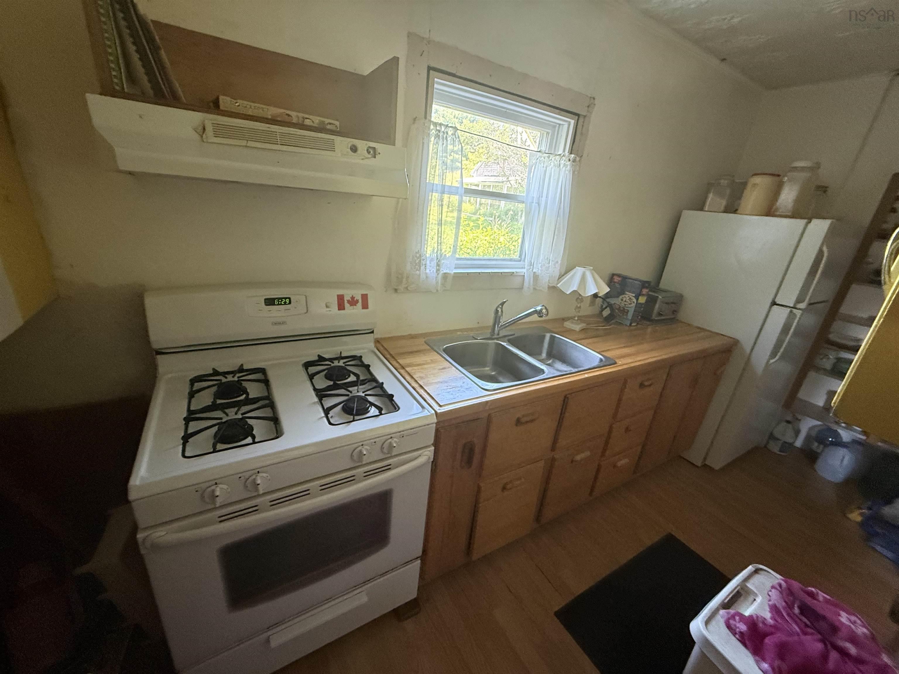 $599,000.00: 6672 Highway 332, Upper Lahave