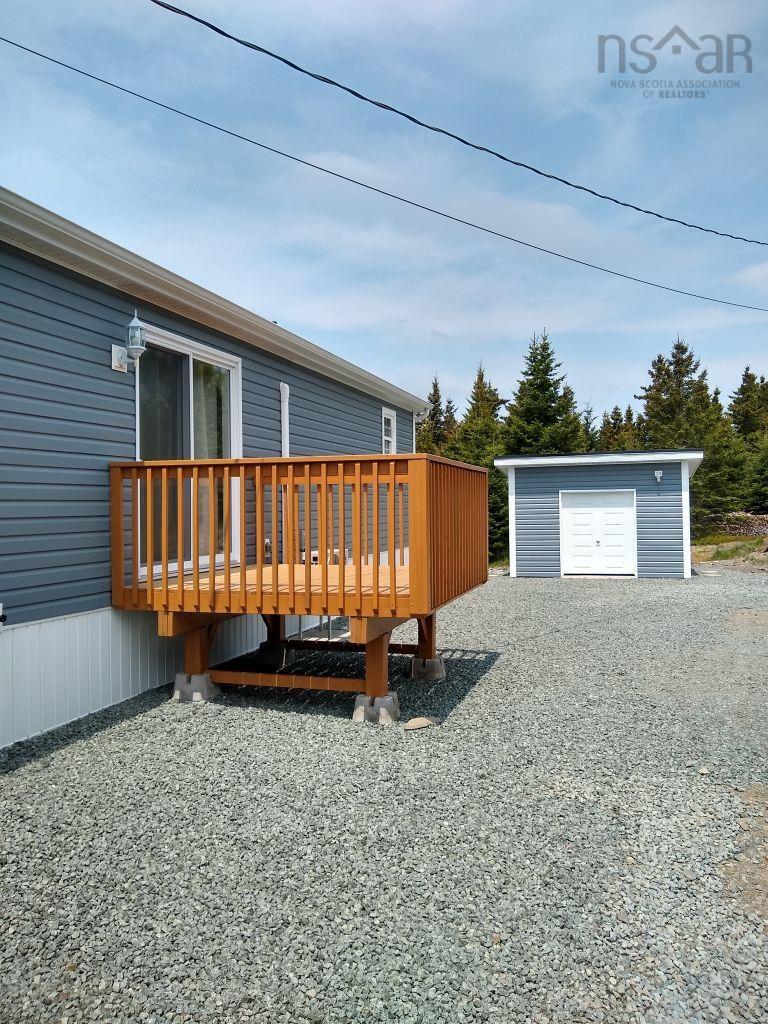 $419,000.00: 290 Eastside Grand River, Grand River