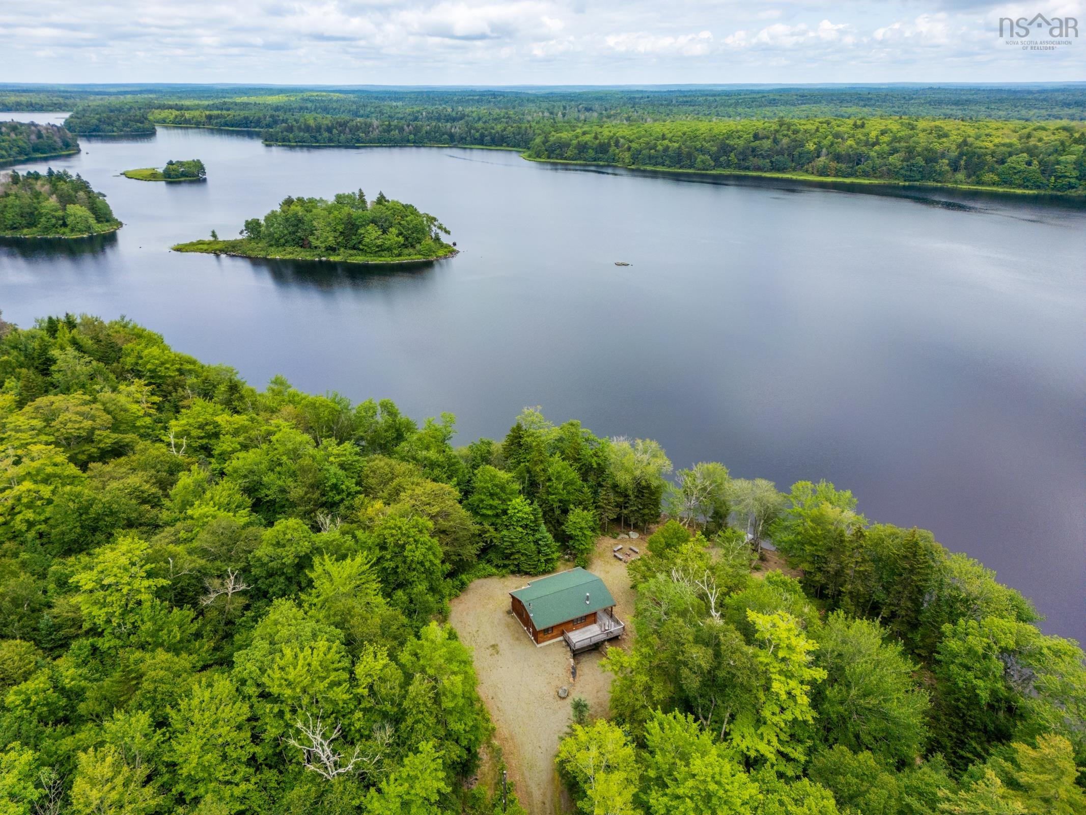 $398,000.00: 205 Wentworth Drive, Corberrie