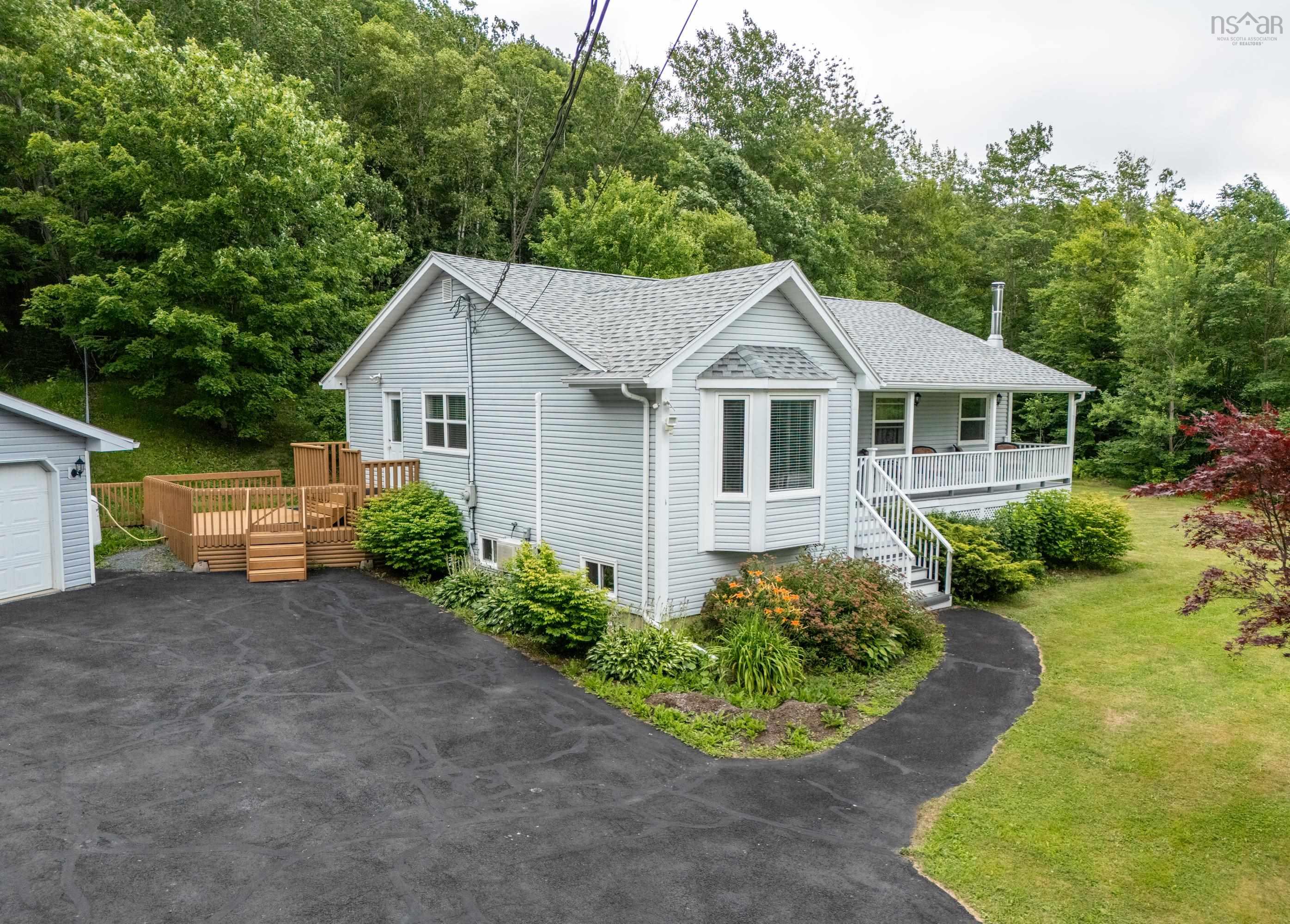 $599,900.00: 18 ROTHWELL, Upper Sackville