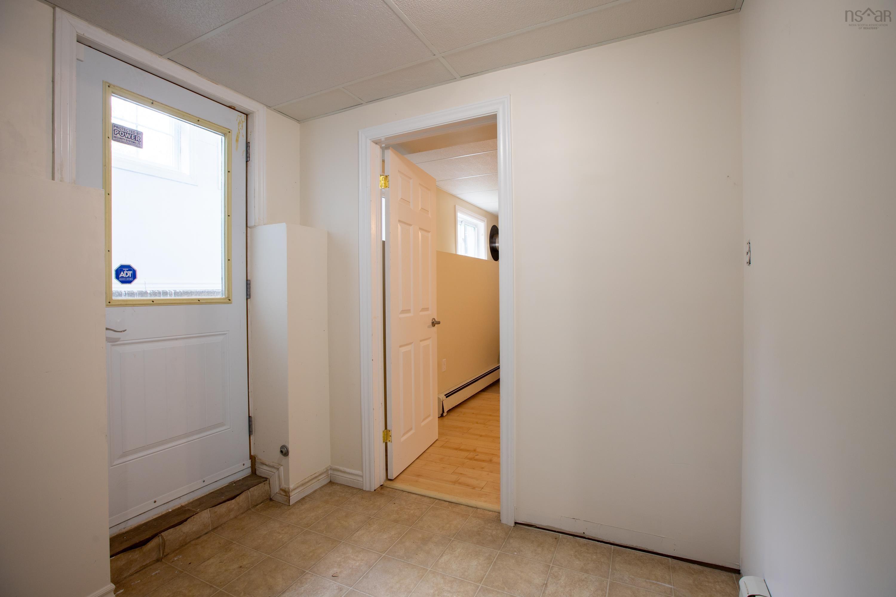 $599,900.00: 18 ROTHWELL, Upper Sackville