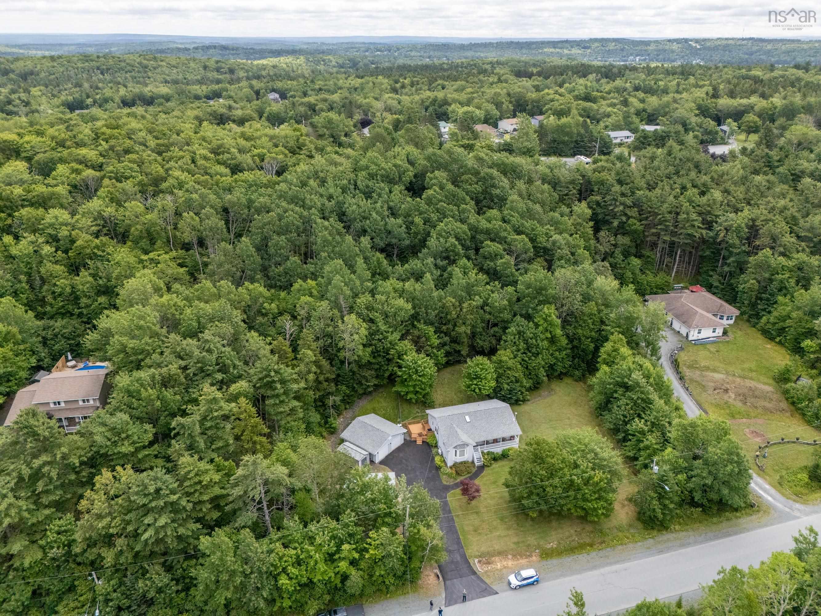 $599,900.00: 18 ROTHWELL, Upper Sackville