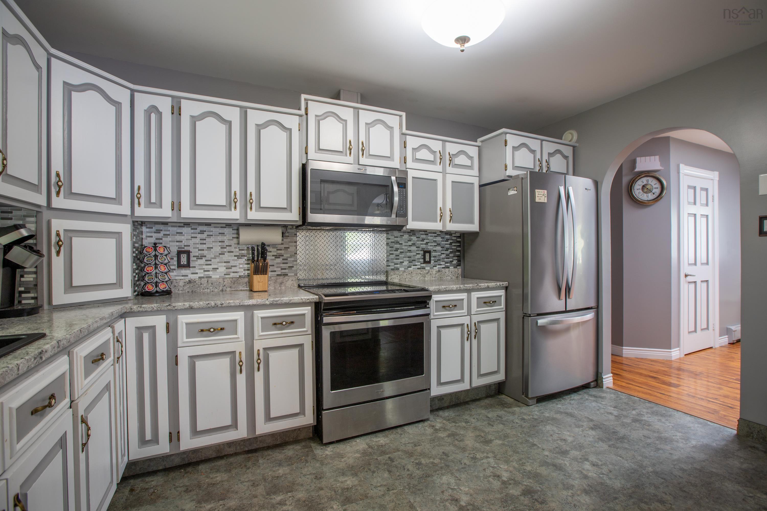 $599,900.00: 18 ROTHWELL, Upper Sackville