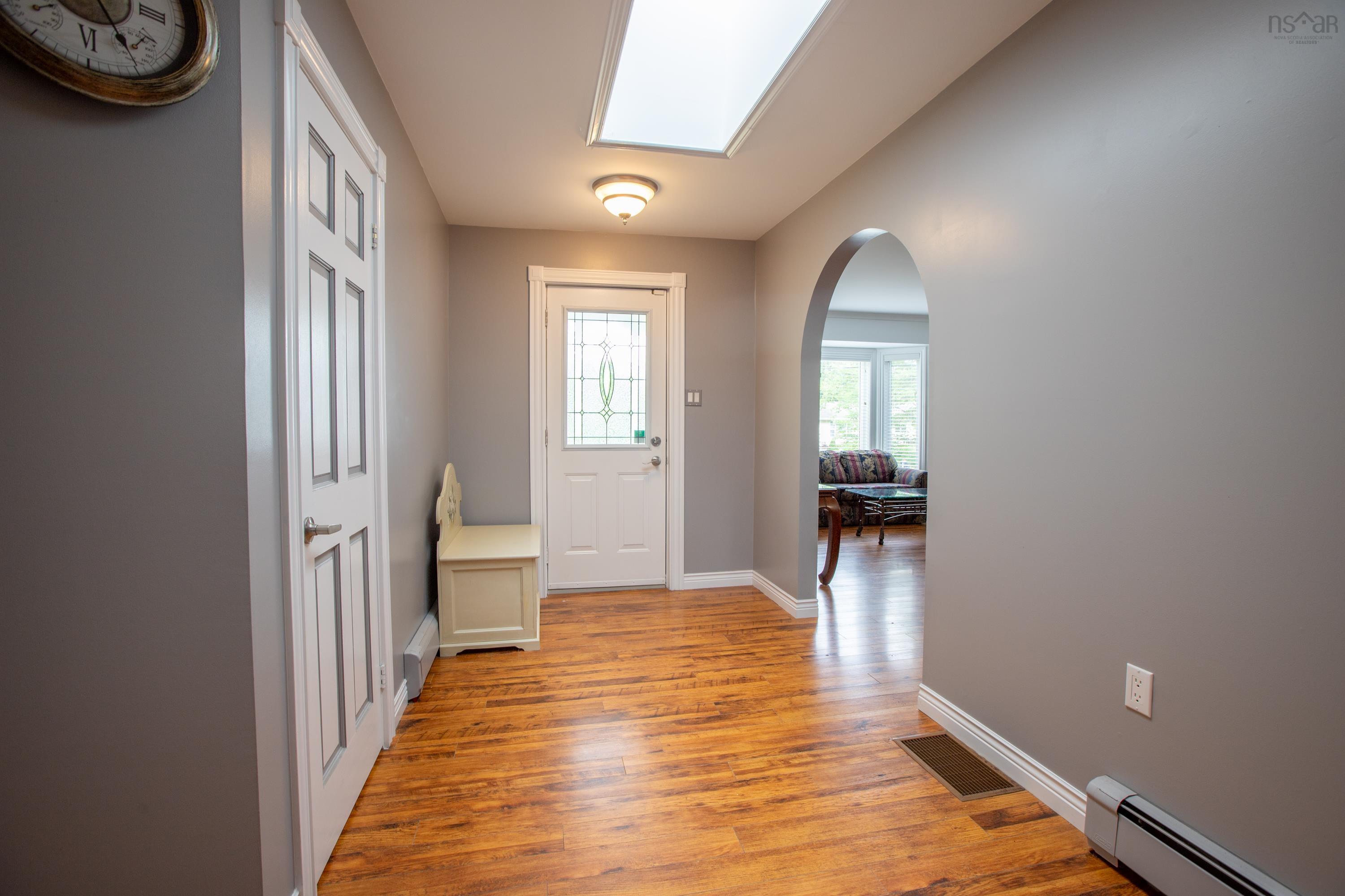 $599,900.00: 18 ROTHWELL, Upper Sackville