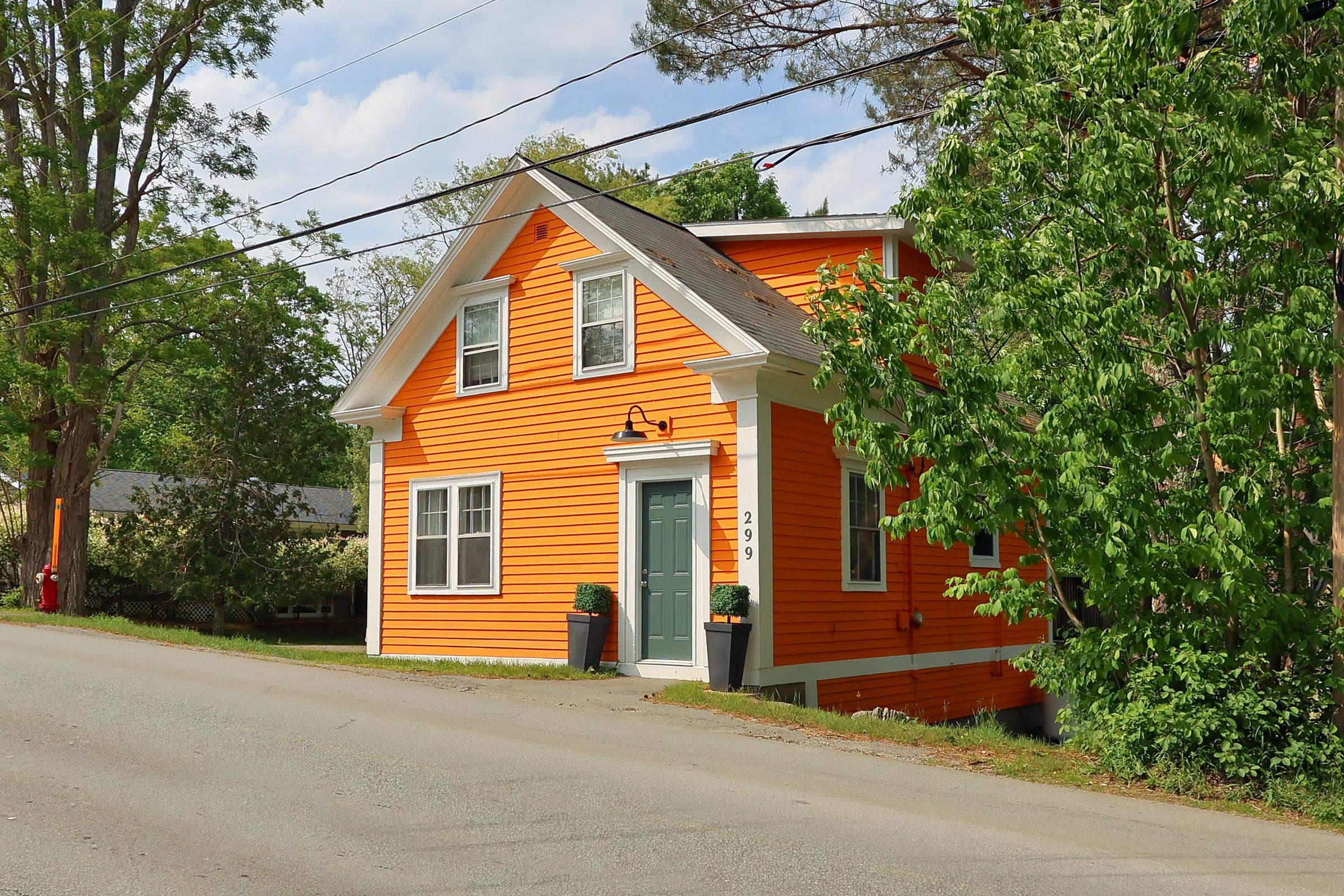 $349,900.00: 299 Main Street, Mahone Bay