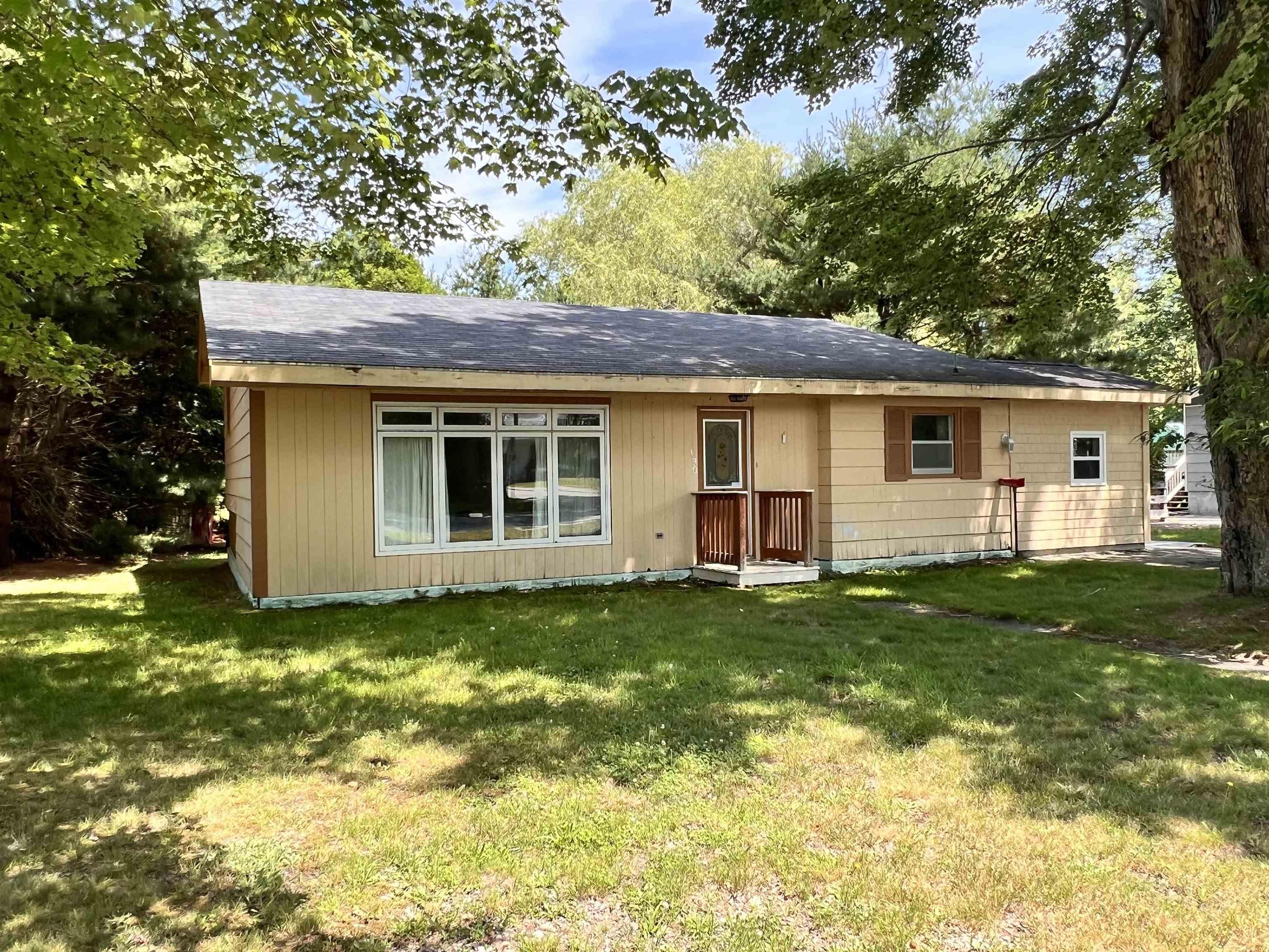 $235,000.00: 190 Mowatt Street, Shelburne