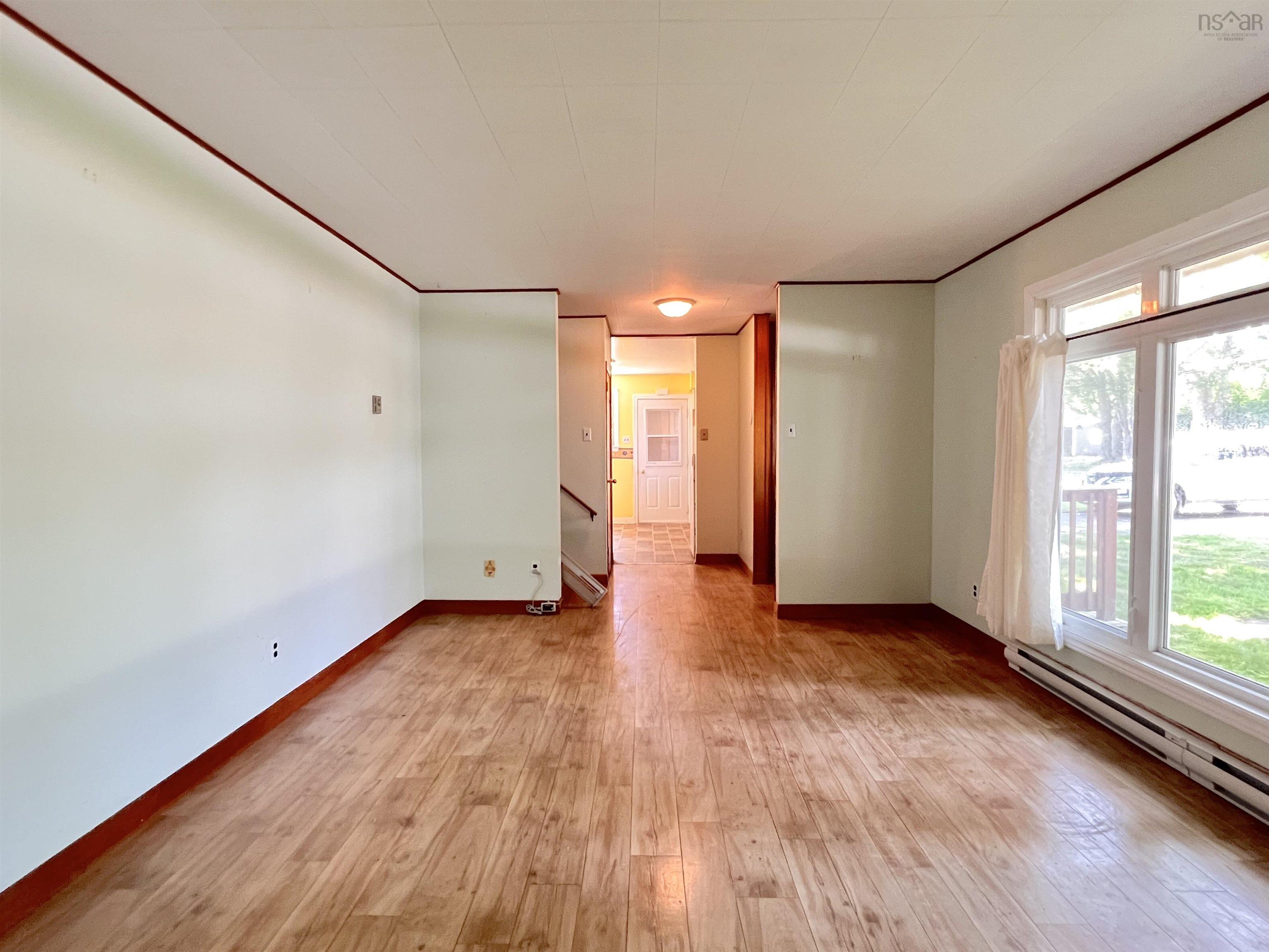 $235,000.00: 190 Mowatt Street, Shelburne