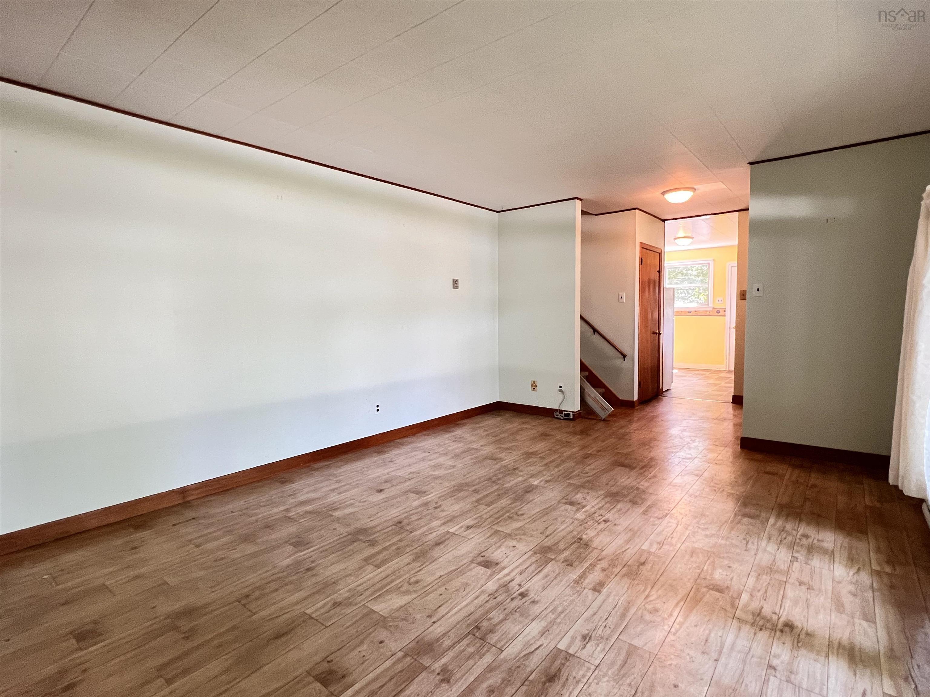 $235,000.00: 190 Mowatt Street, Shelburne