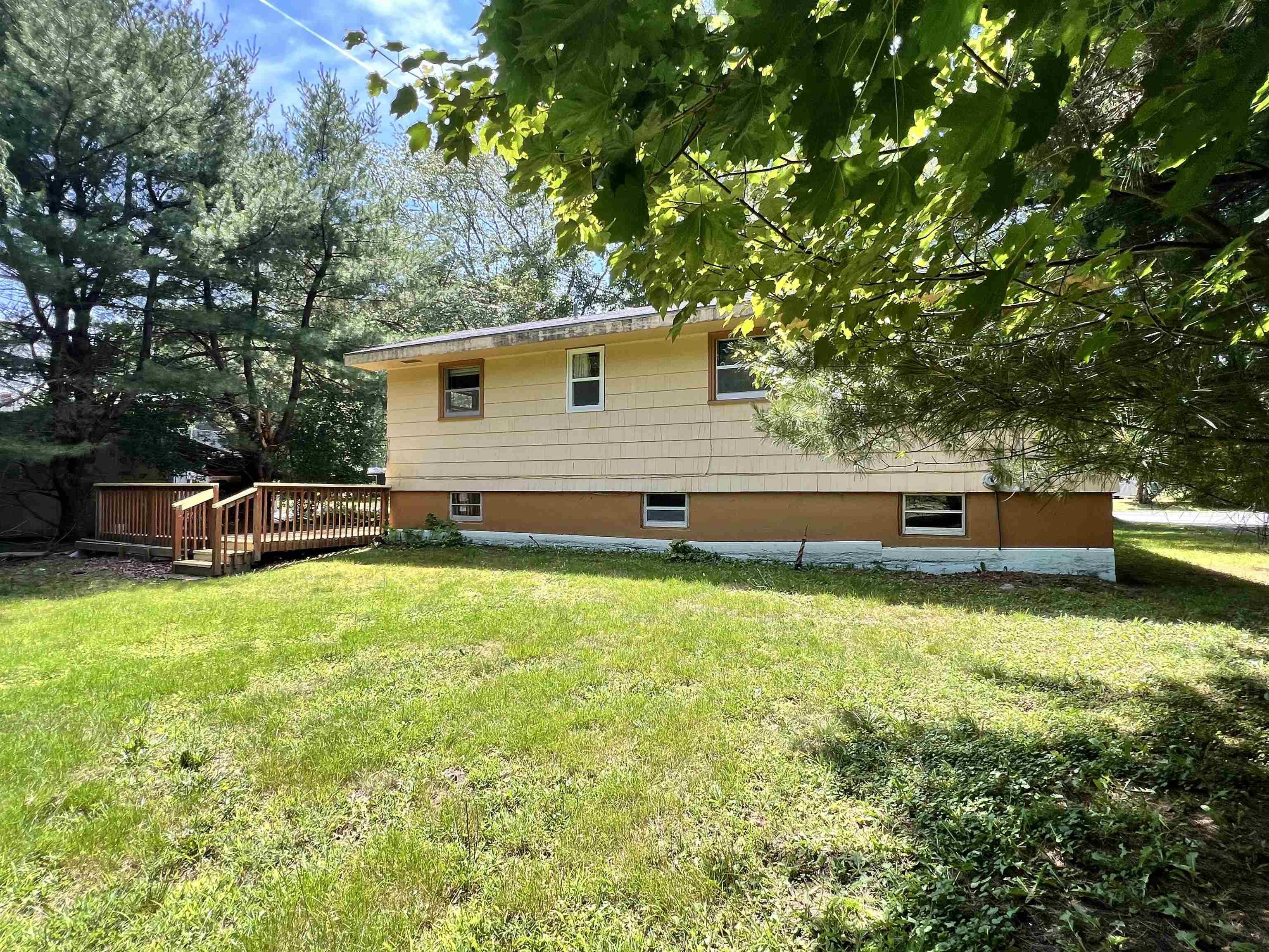 $235,000.00: 190 Mowatt Street, Shelburne