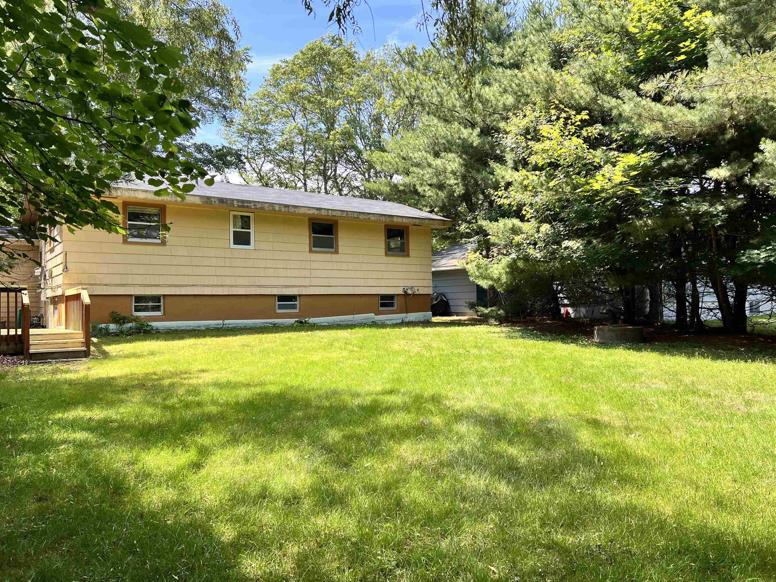 $235,000.00: 190 Mowatt Street, Shelburne