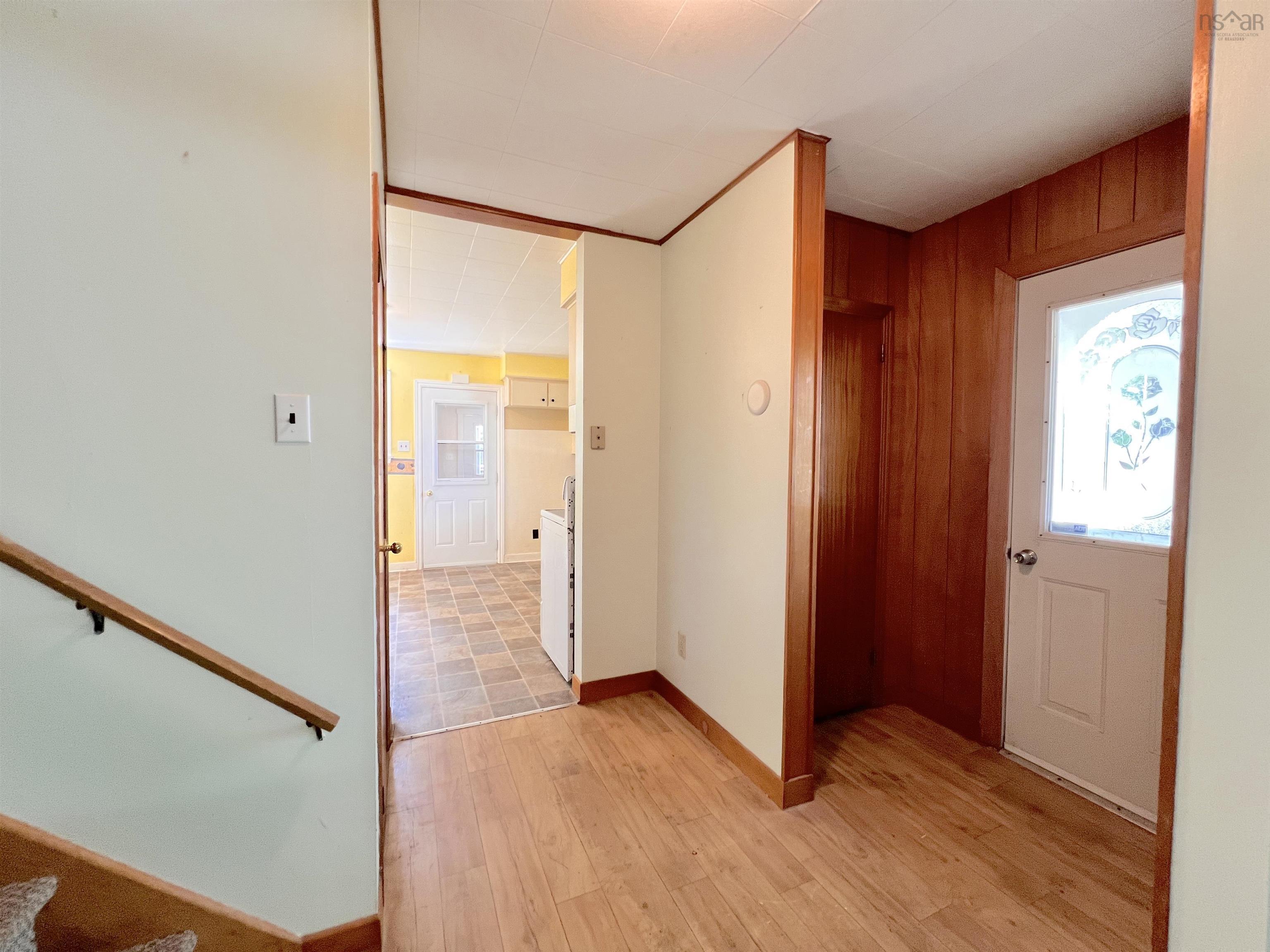 $235,000.00: 190 Mowatt Street, Shelburne