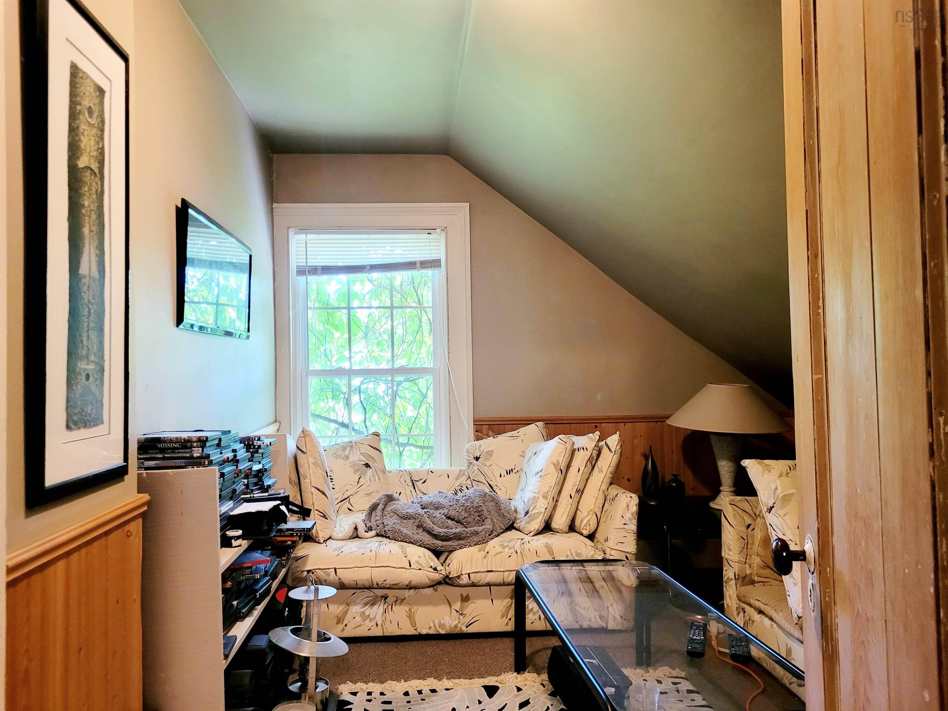 $429,000.00: 221 Highway 8, Milton