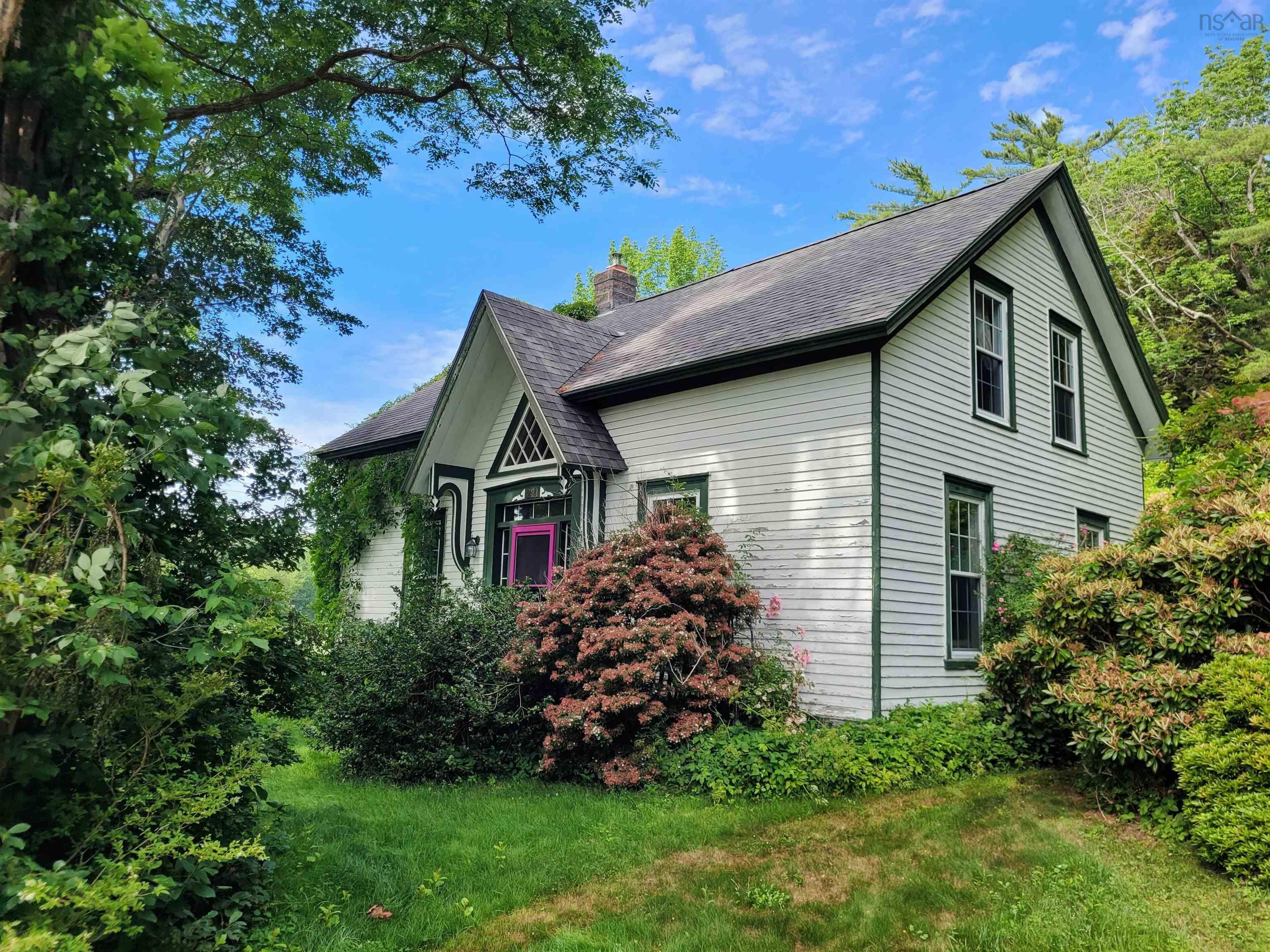 $429,000.00: 221 Highway 8, Milton