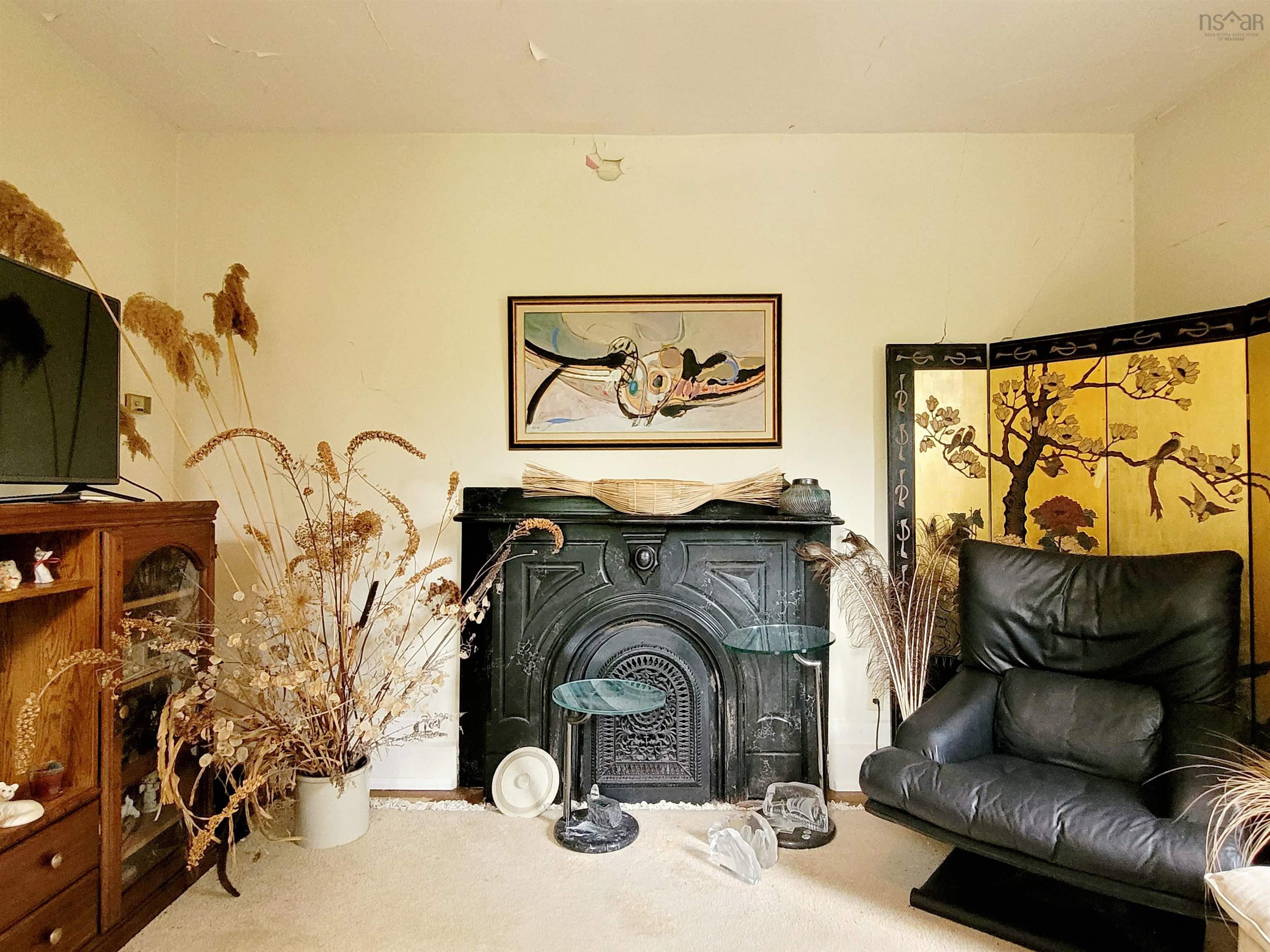 $429,000.00: 221 Highway 8, Milton