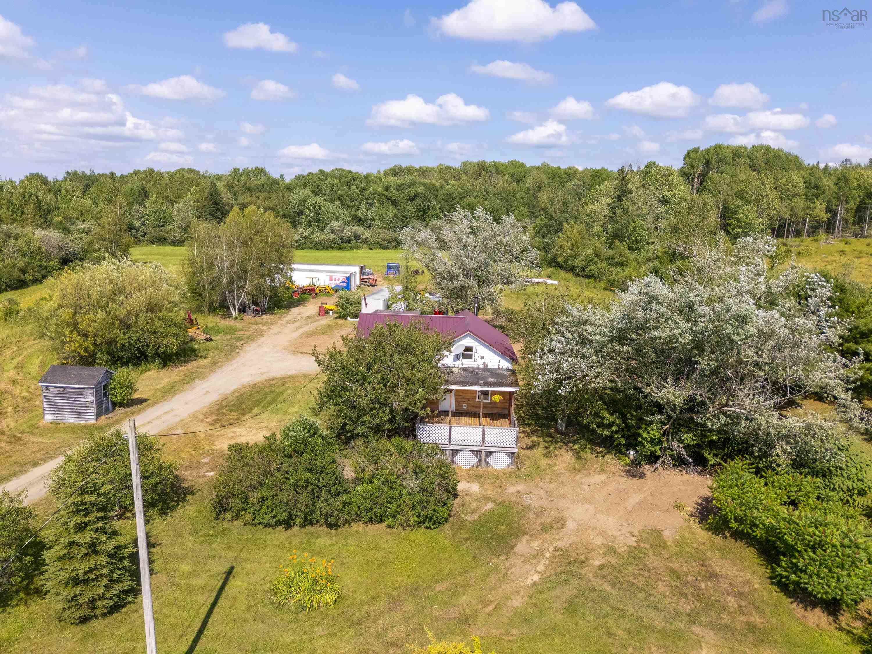 $240,000.00: 1718 Bloomington Road, Bloomington