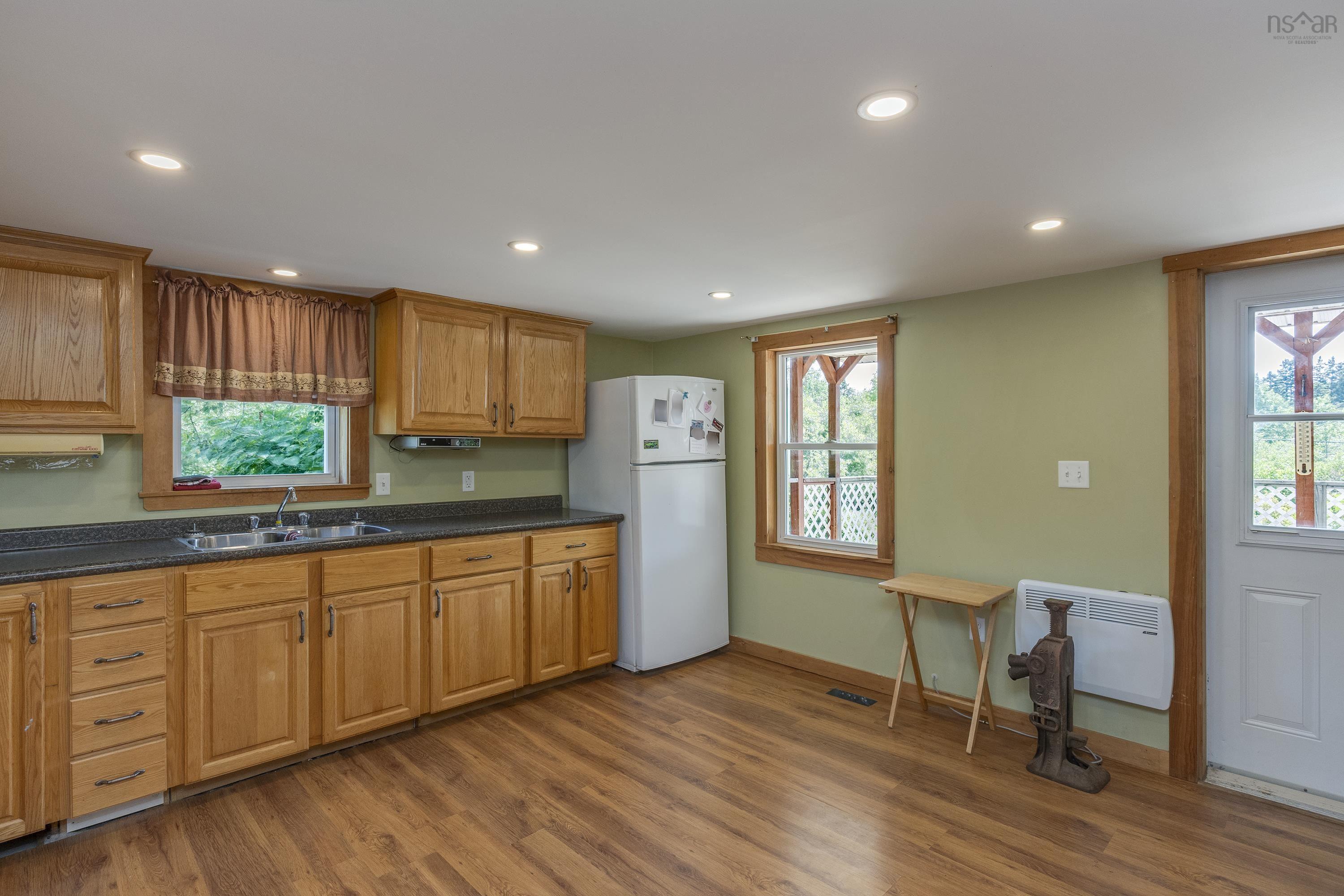 $240,000.00: 1718 Bloomington Road, Bloomington