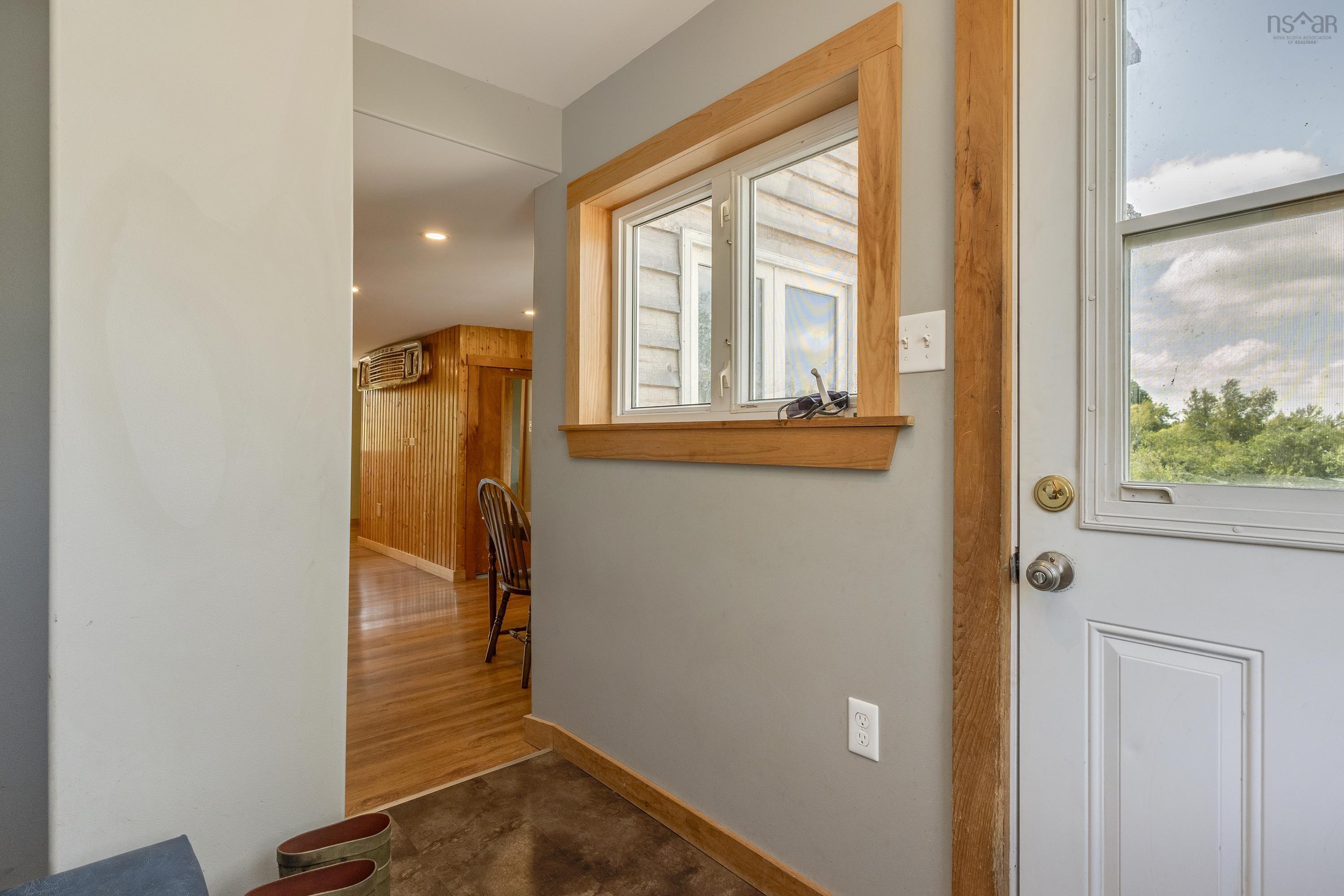 $240,000.00: 1718 Bloomington Road, Bloomington