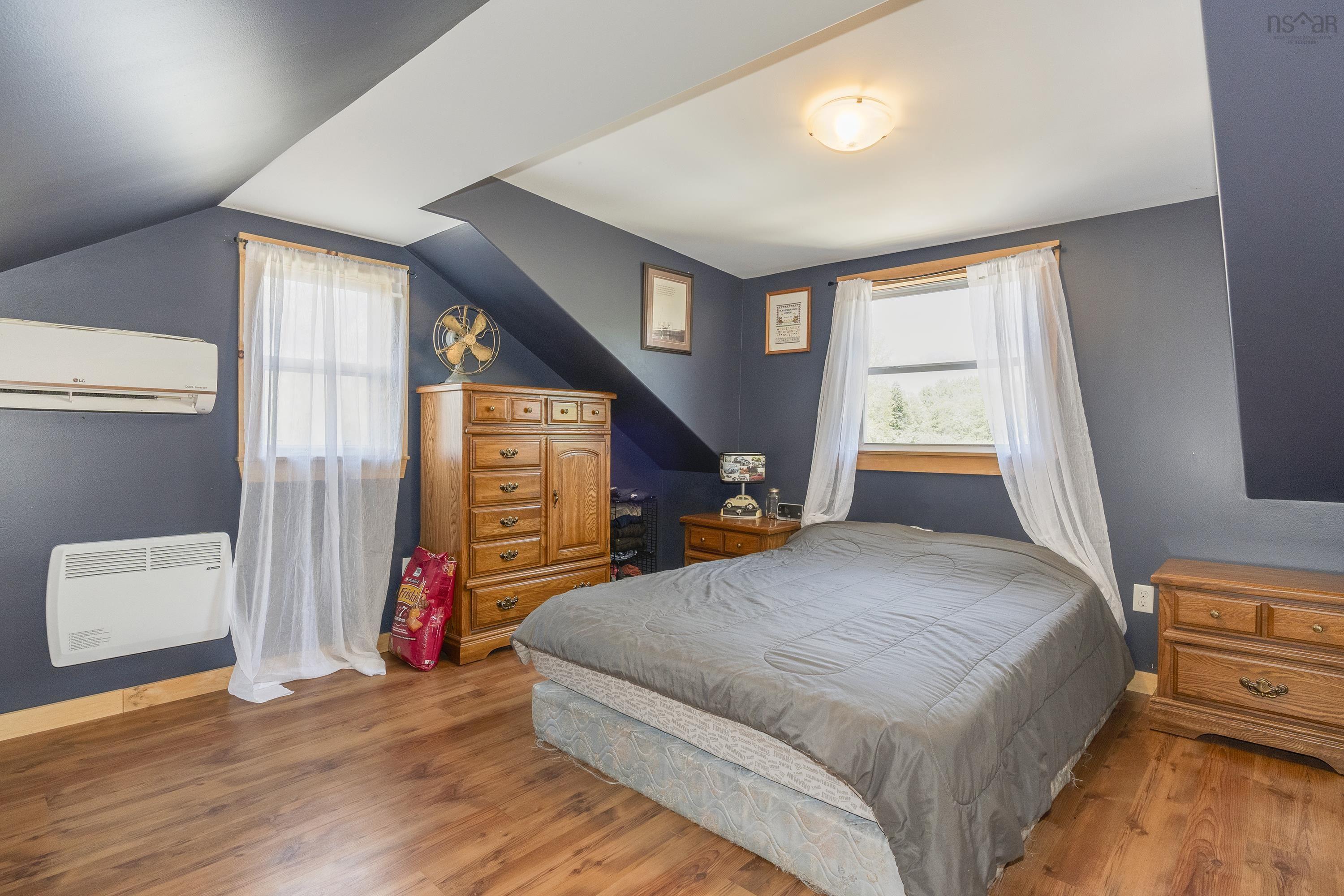 $240,000.00: 1718 Bloomington Road, Bloomington