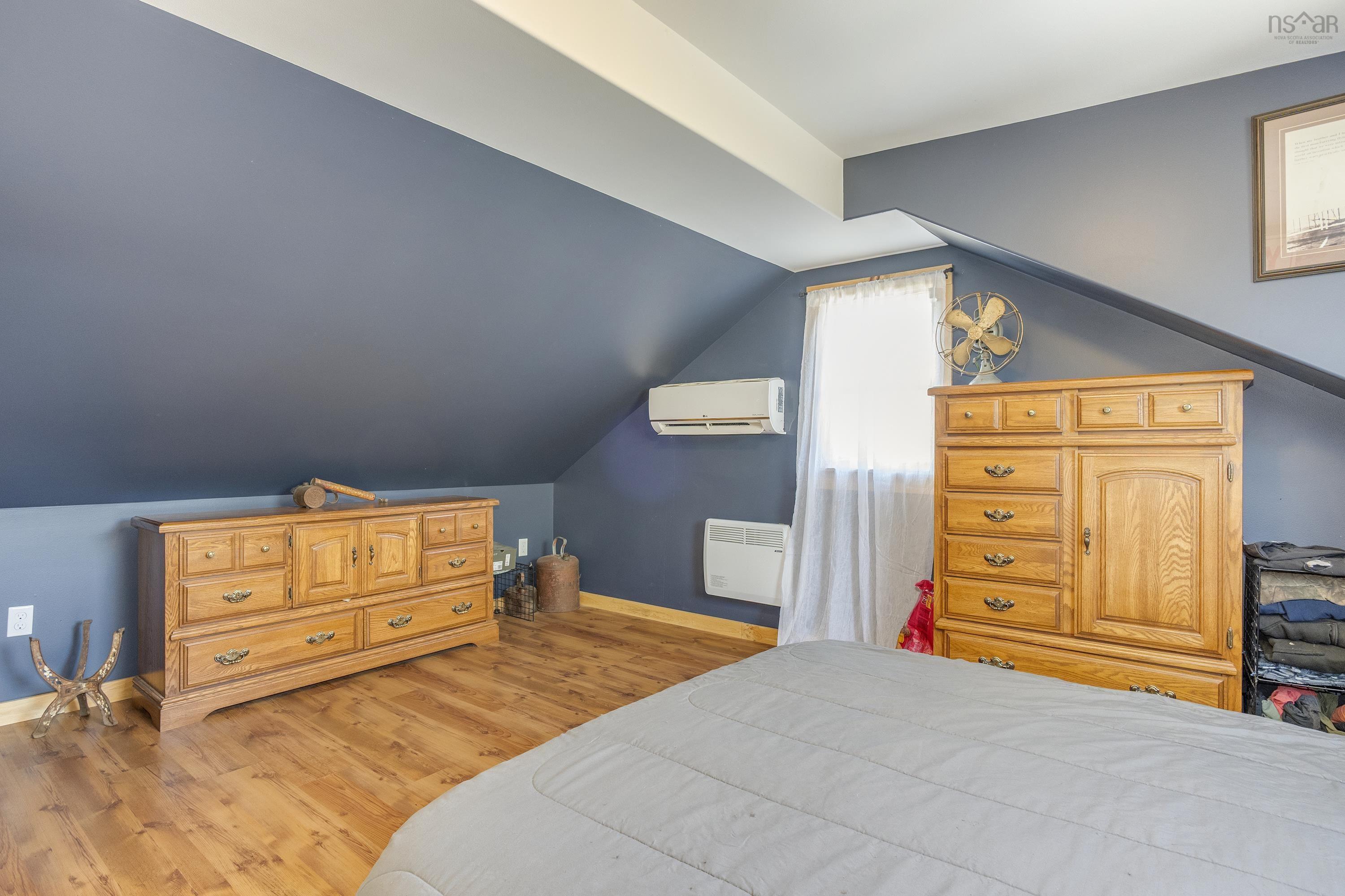 $240,000.00: 1718 Bloomington Road, Bloomington