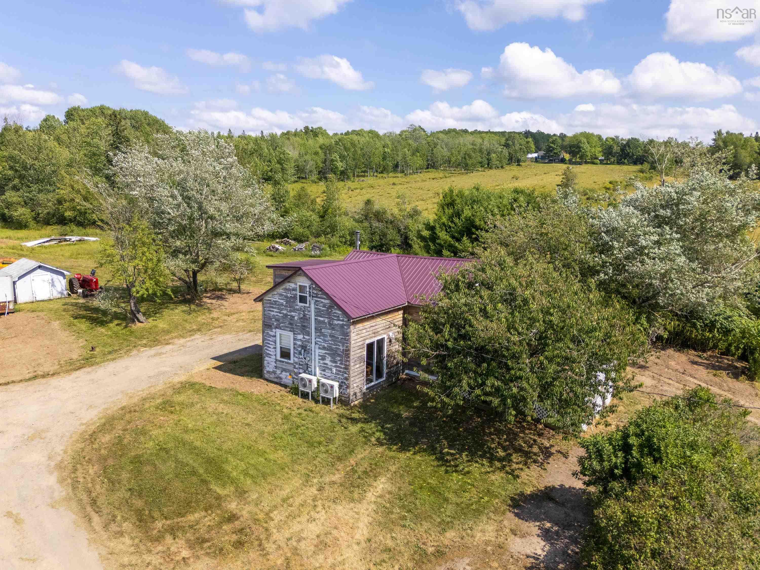 $240,000.00: 1718 Bloomington Road, Bloomington