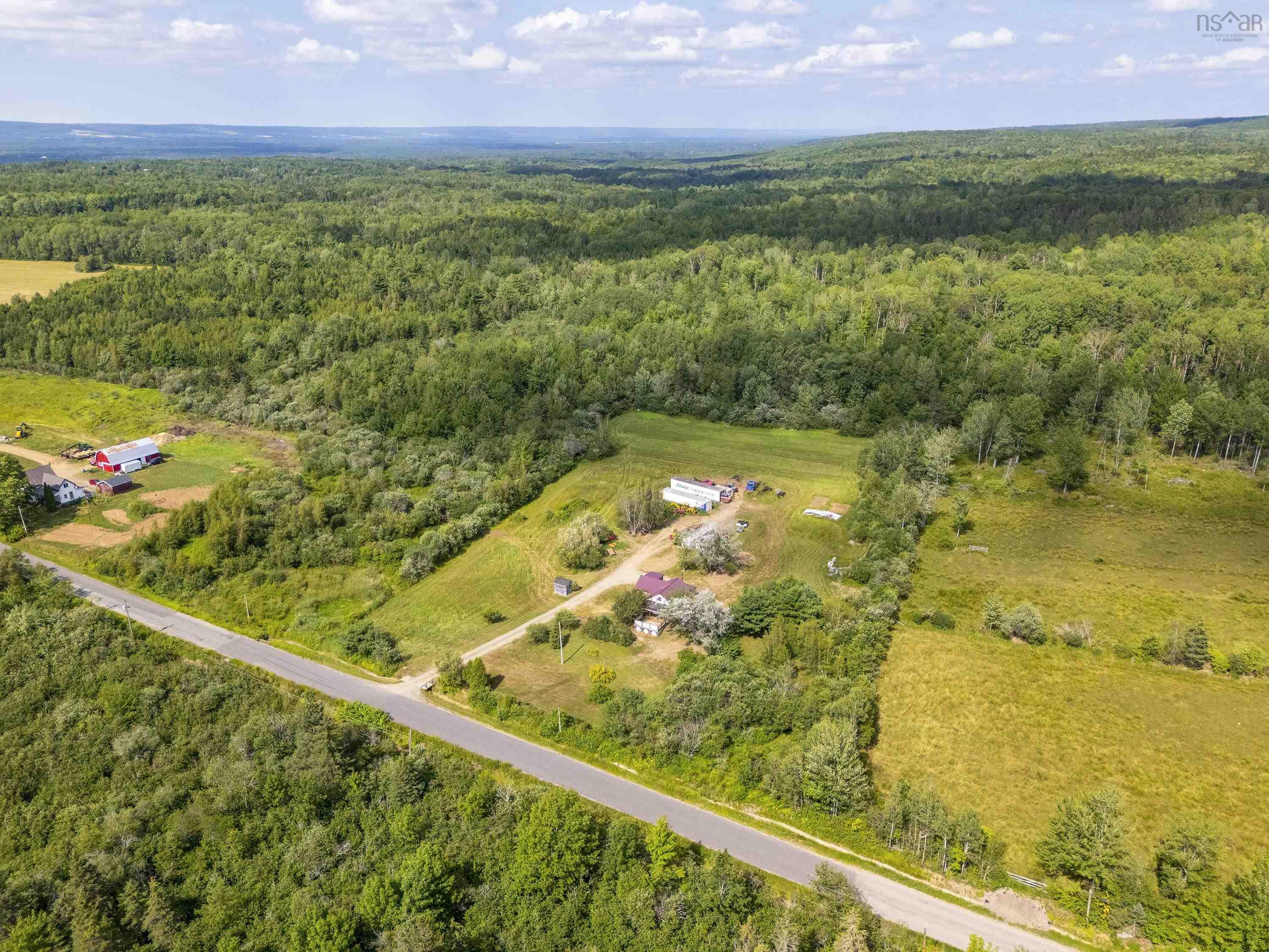 $240,000.00: 1718 Bloomington Road, Bloomington