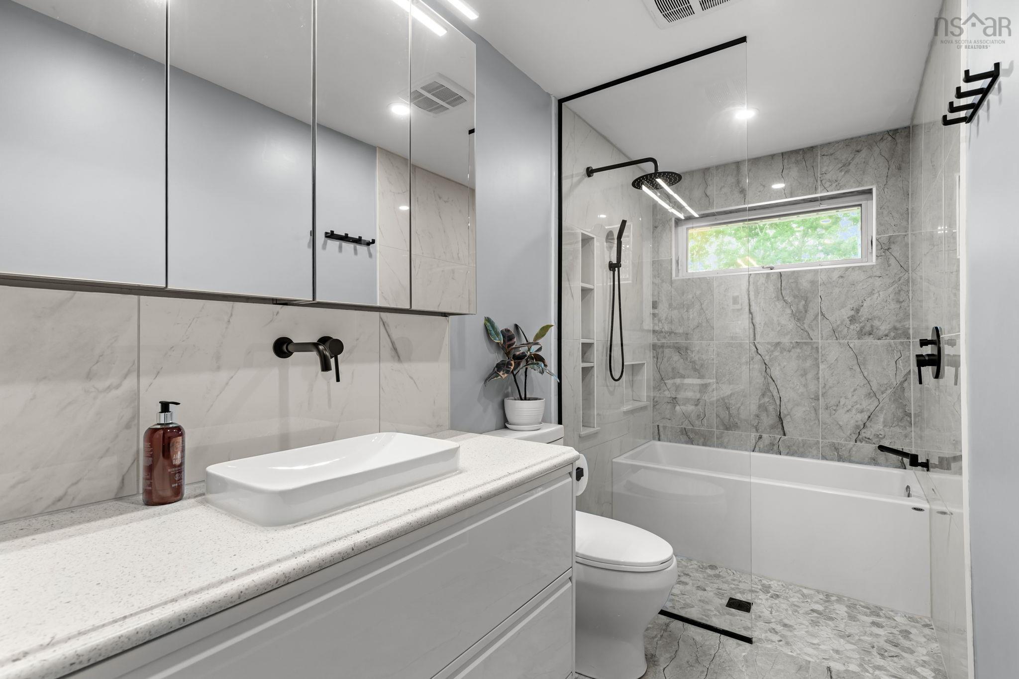 $549,000.00: 64 Dow Road, New Minas