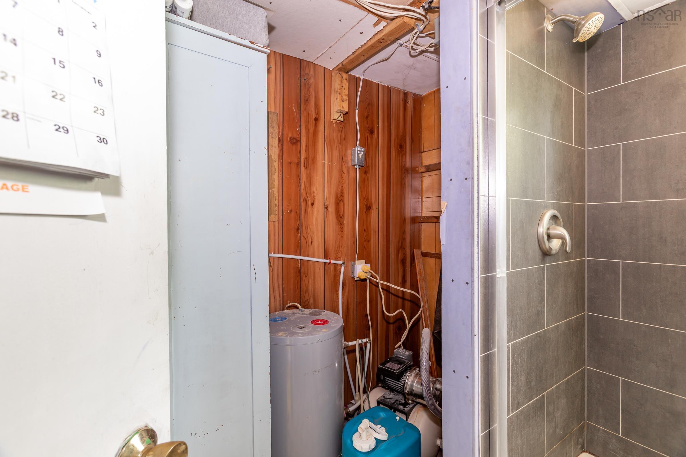 $85,000.00: 6471 Highway 8, Graywood