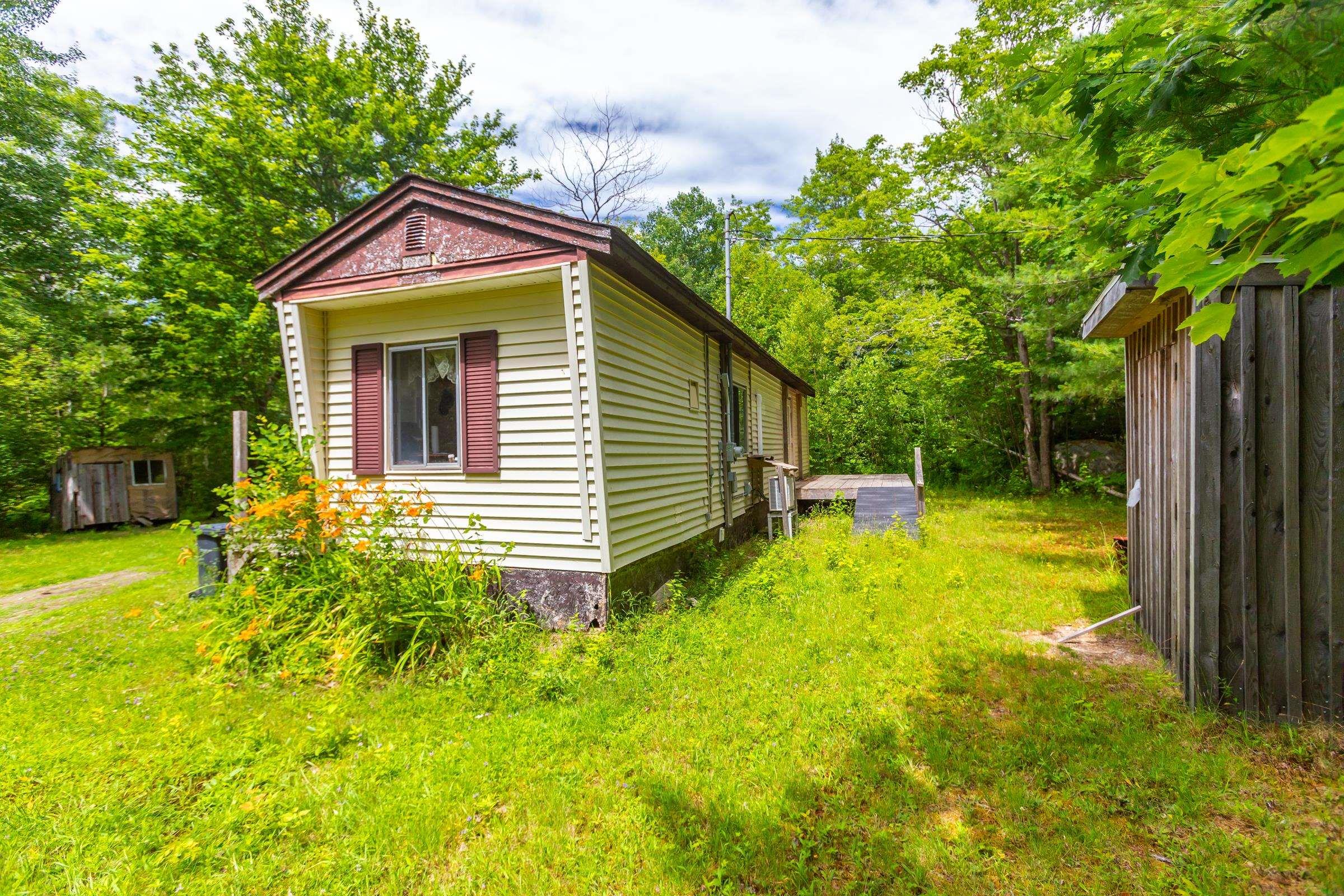 $85,000.00: 6471 Highway 8, Graywood