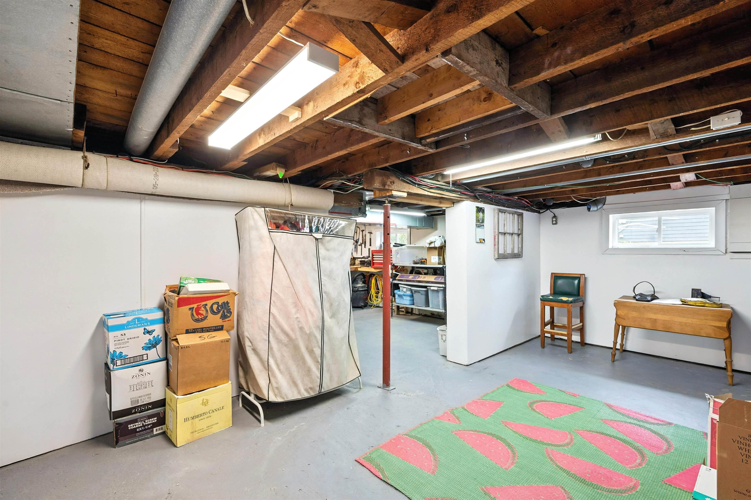 $499,000.00: 32 Forest Hill Drive, Halifax