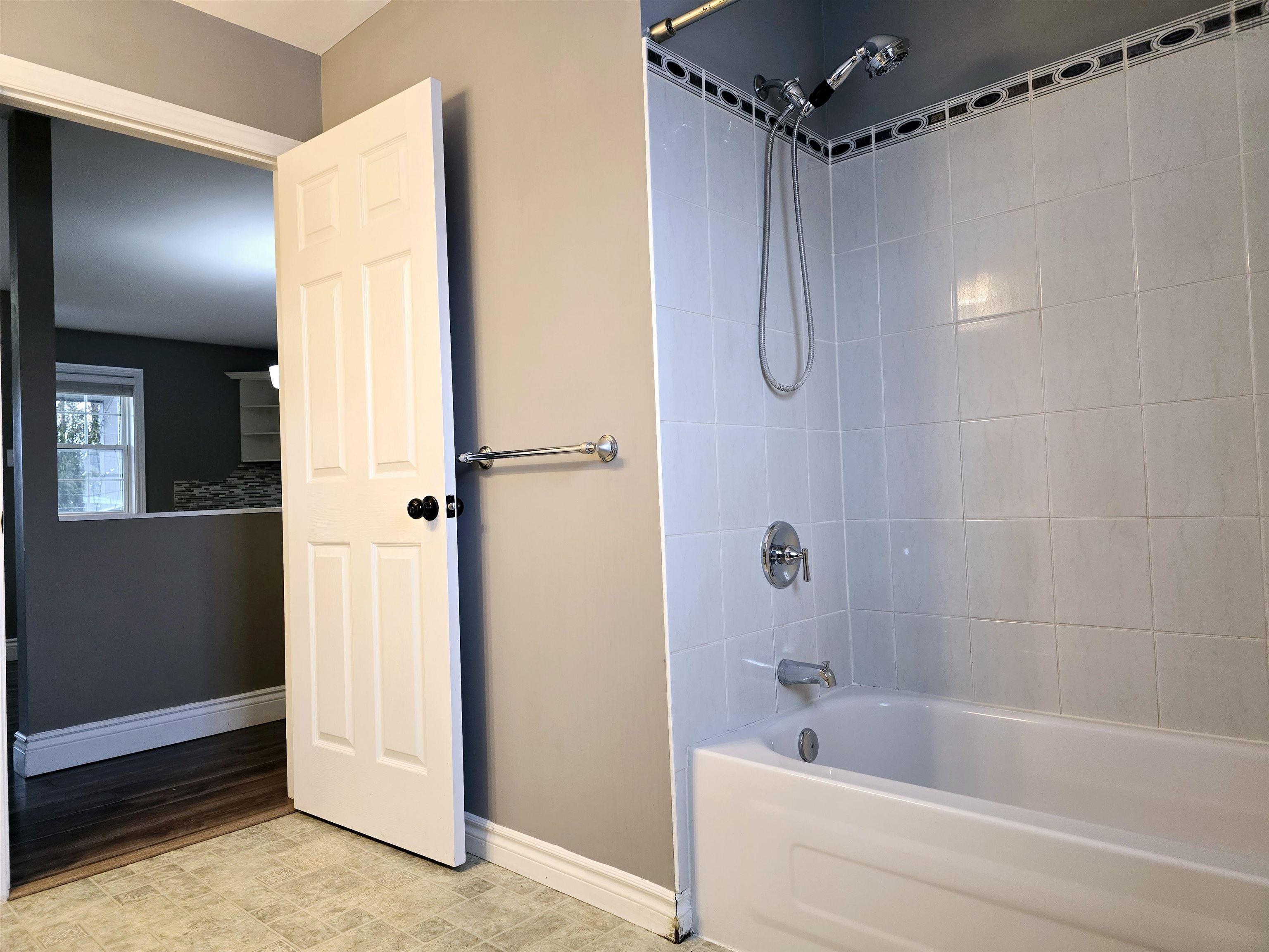 $419,000.00: 28 Holmes Lane, Union Centre