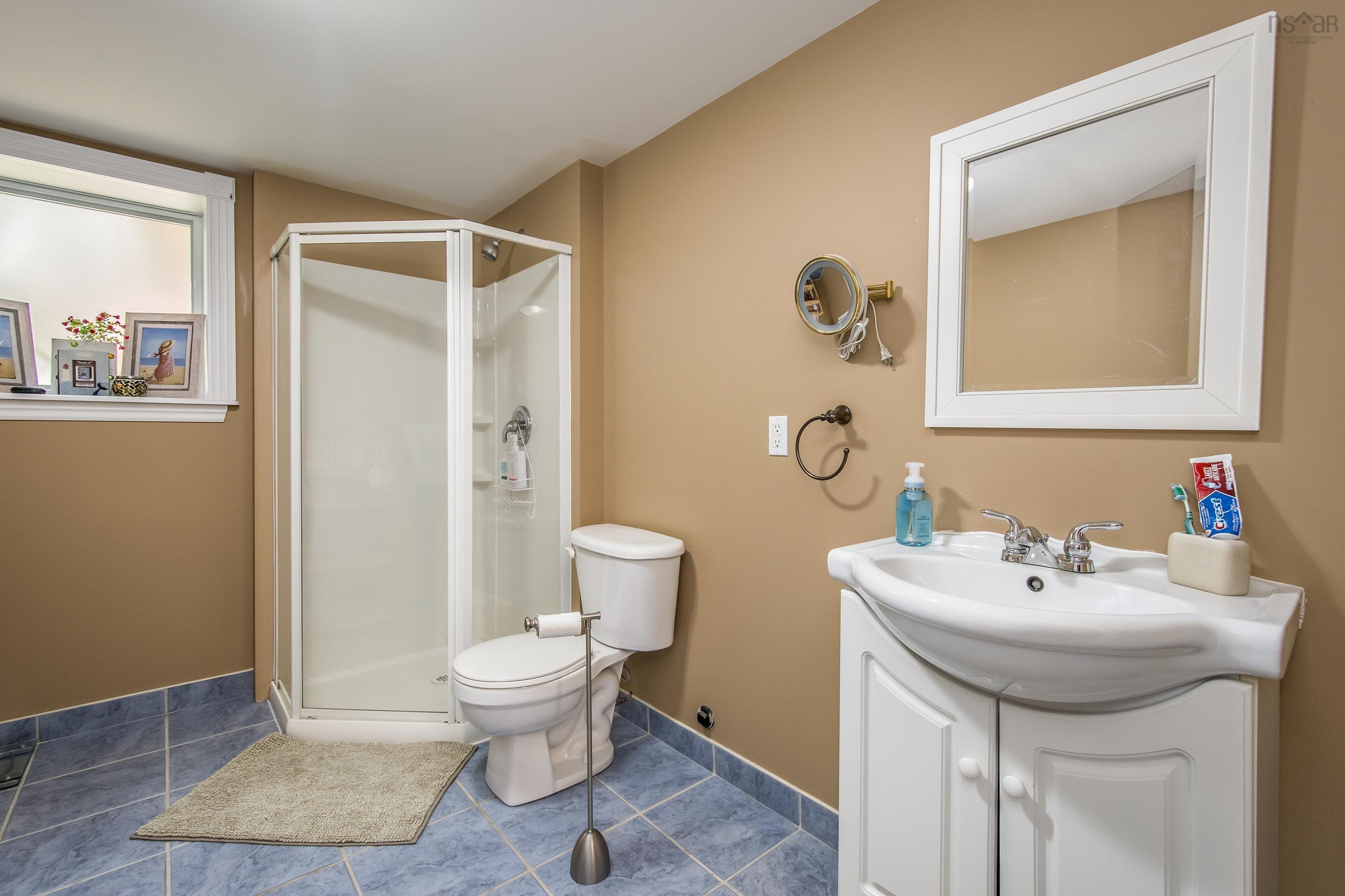 $495,000.00: 4 Robie Avenue, Greenwood