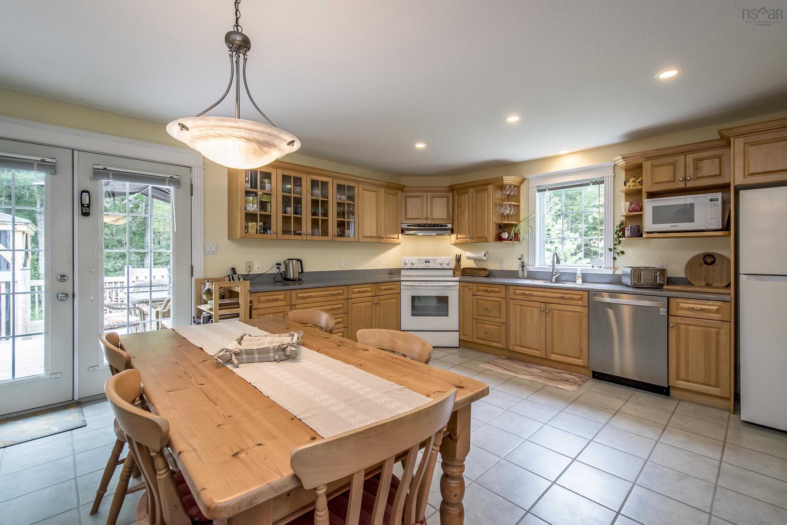 $495,000.00: 4 Robie Avenue, Greenwood