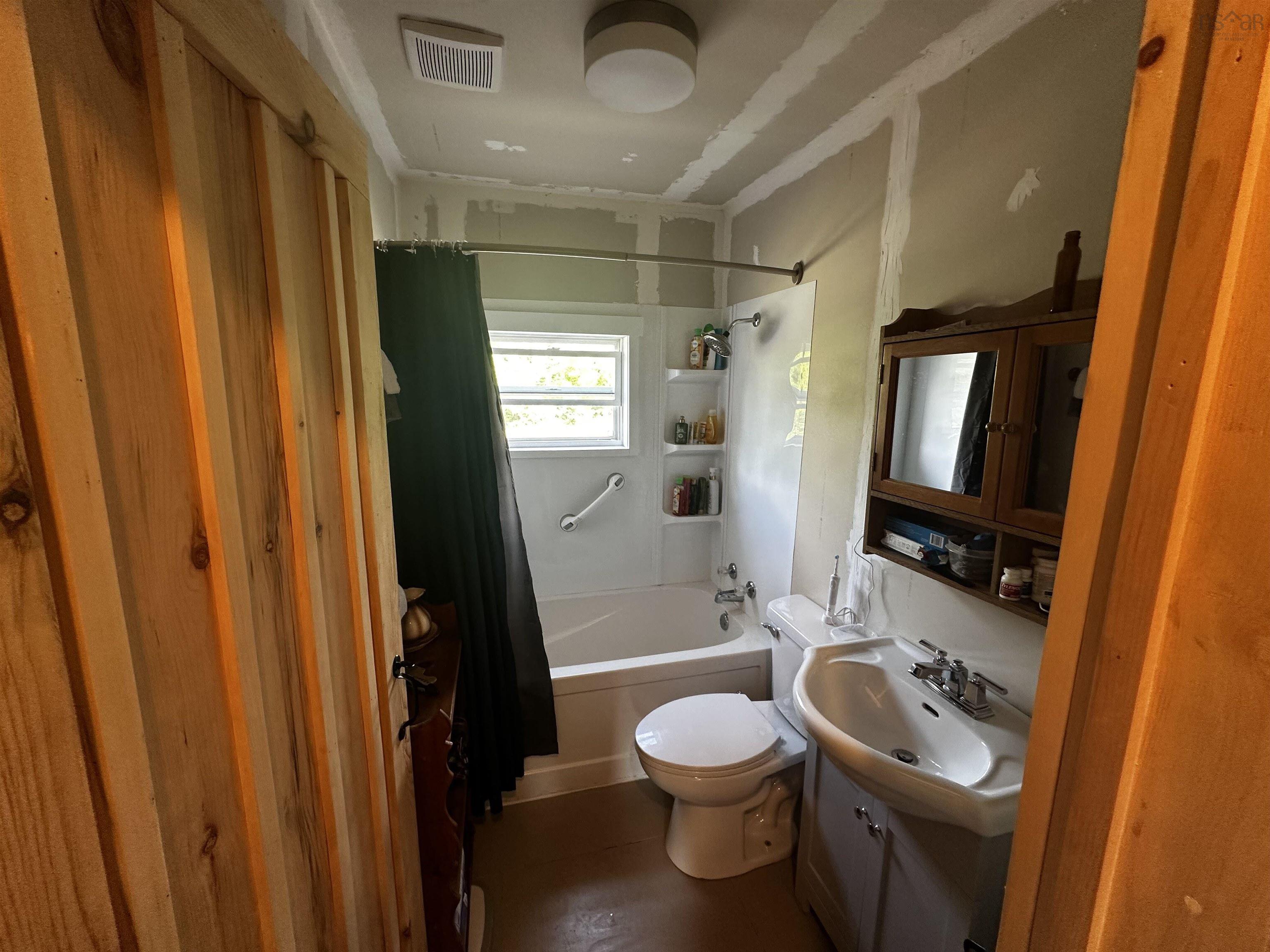 $179,000.00: 236 Cameron Road, Orangedale