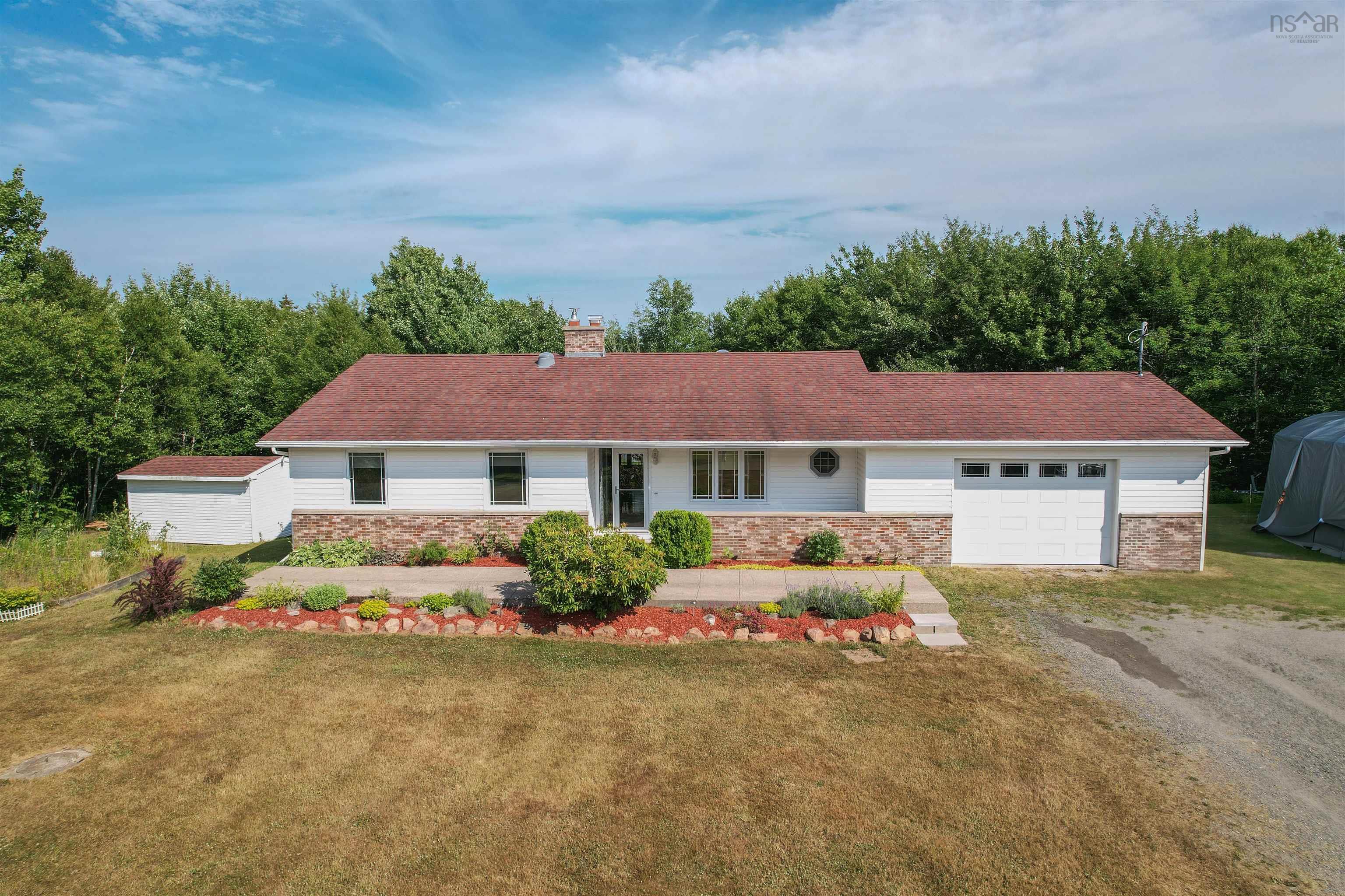 $749,000.00: 166 Oakfield Drive, Marion Bridge