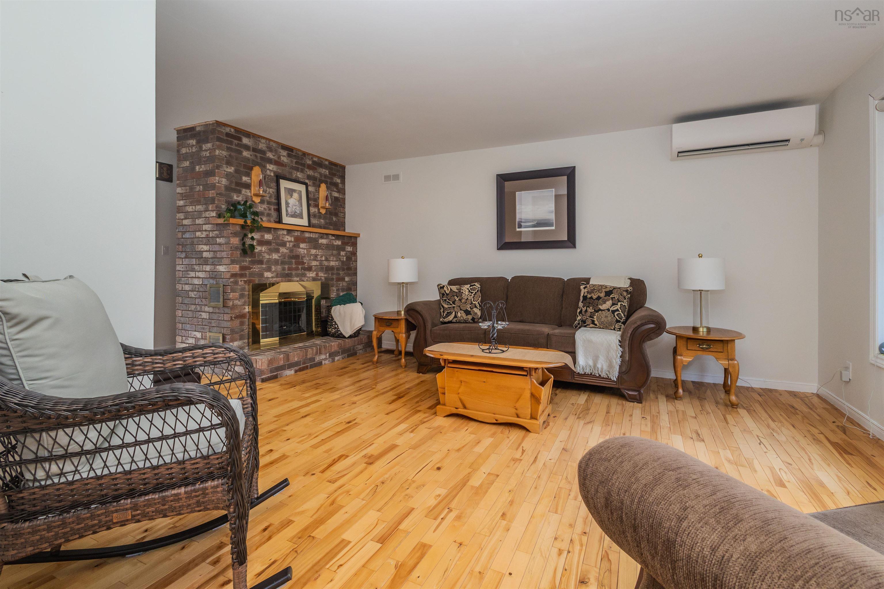 $749,000.00: 166 Oakfield Drive, Marion Bridge