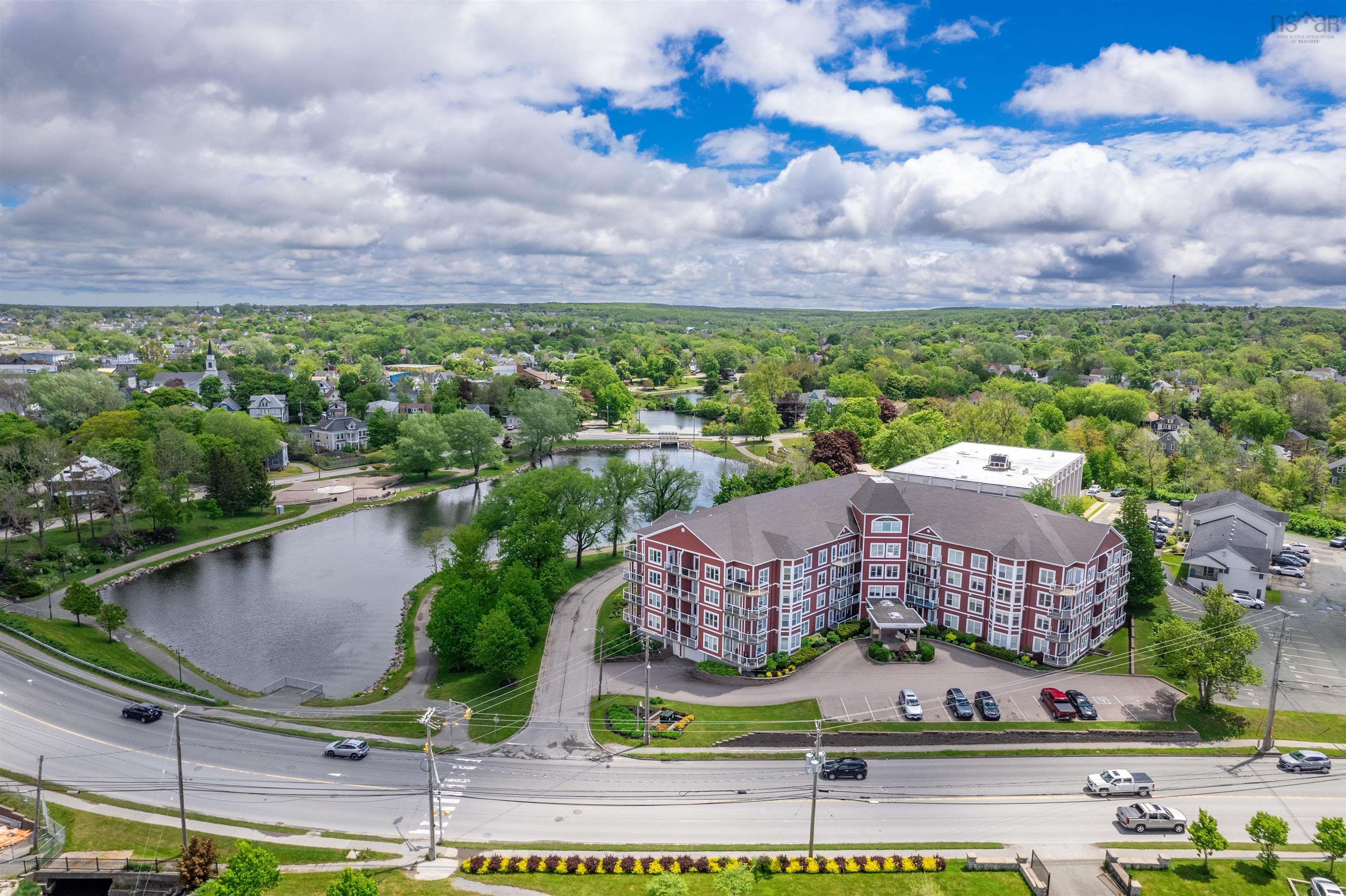 $325,000.00: 104 69 Kings Road, Sydney