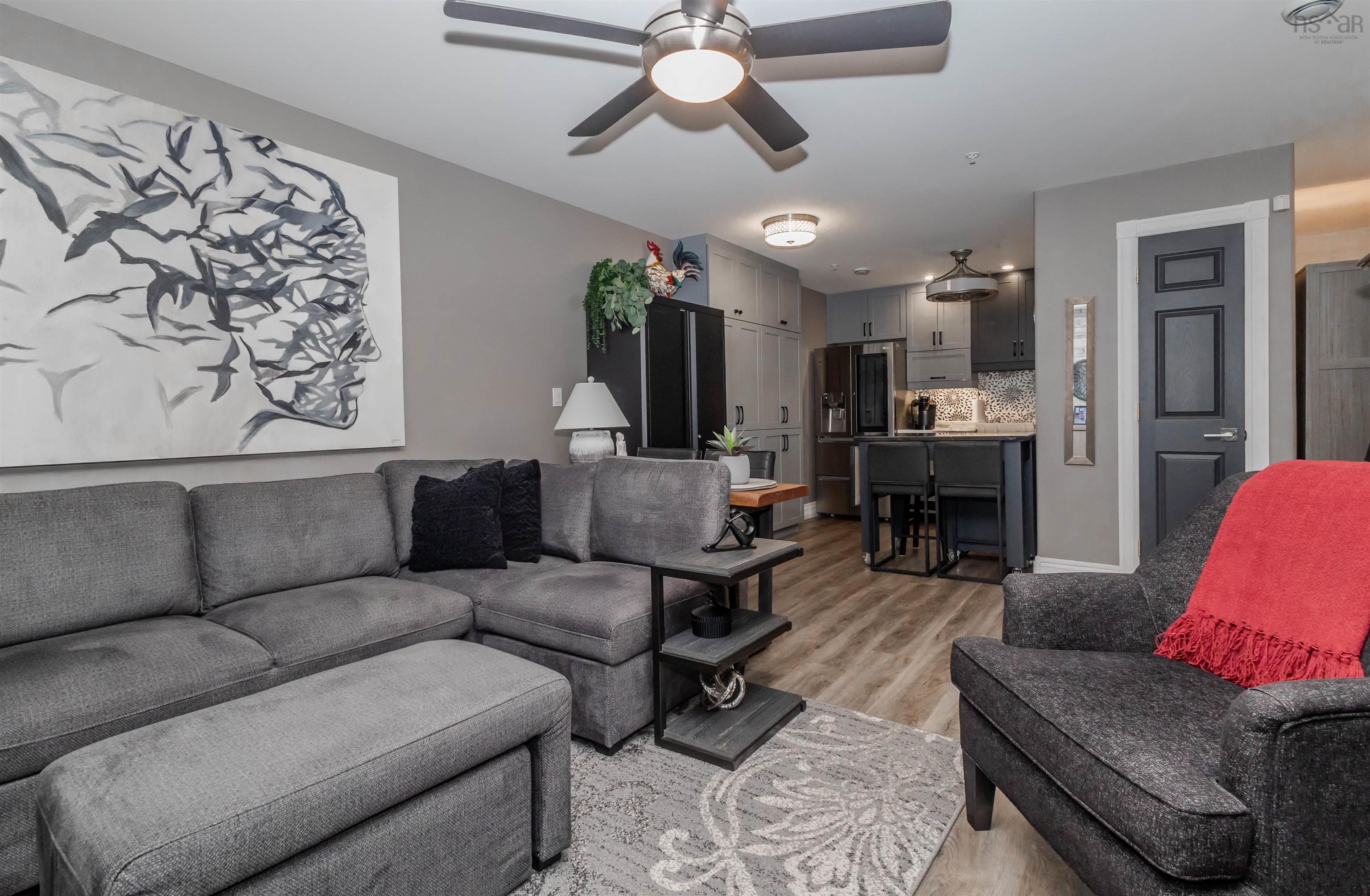 $325,000.00: 104 69 Kings Road, Sydney