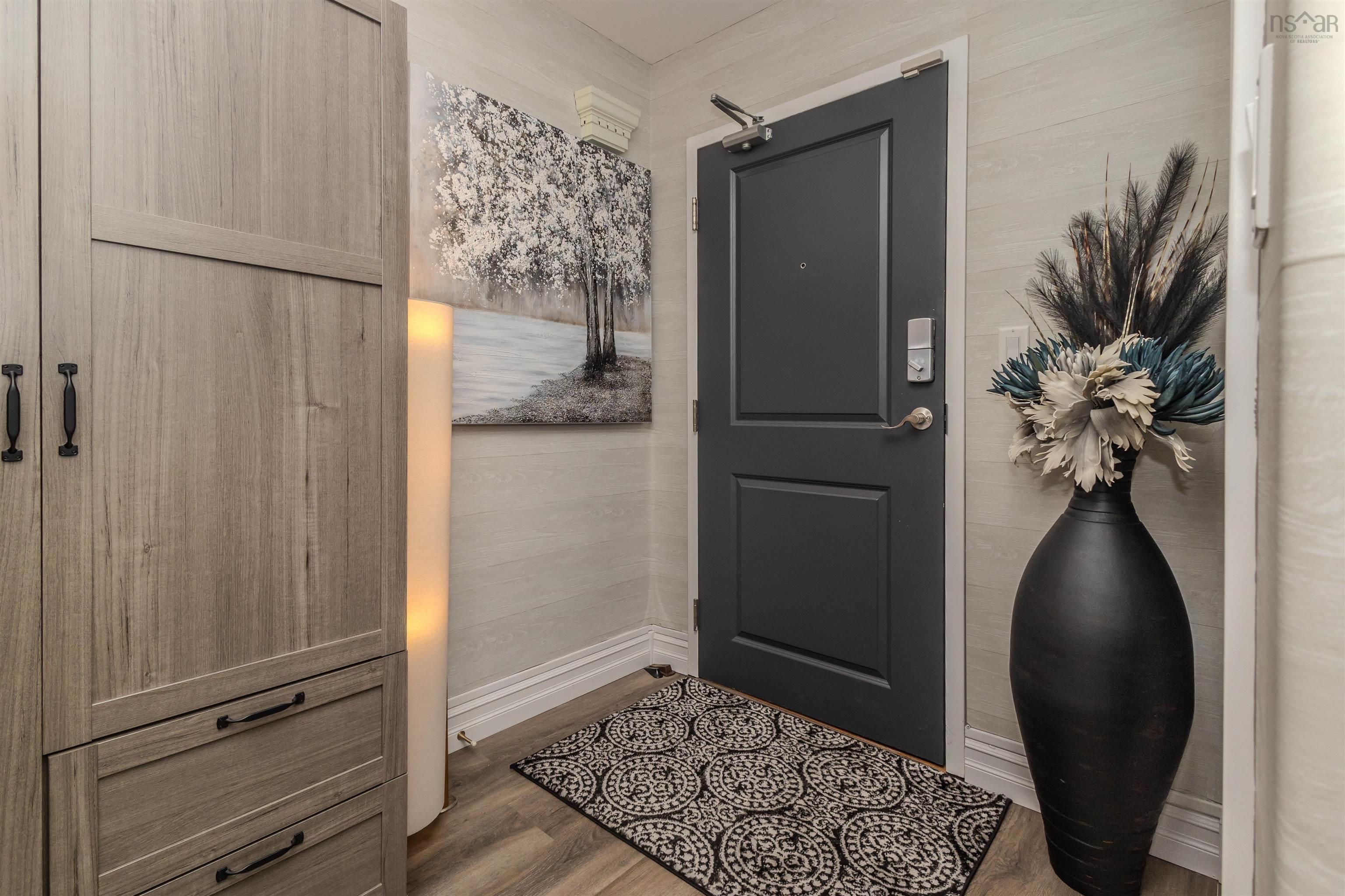 $325,000.00: 104 69 Kings Road, Sydney