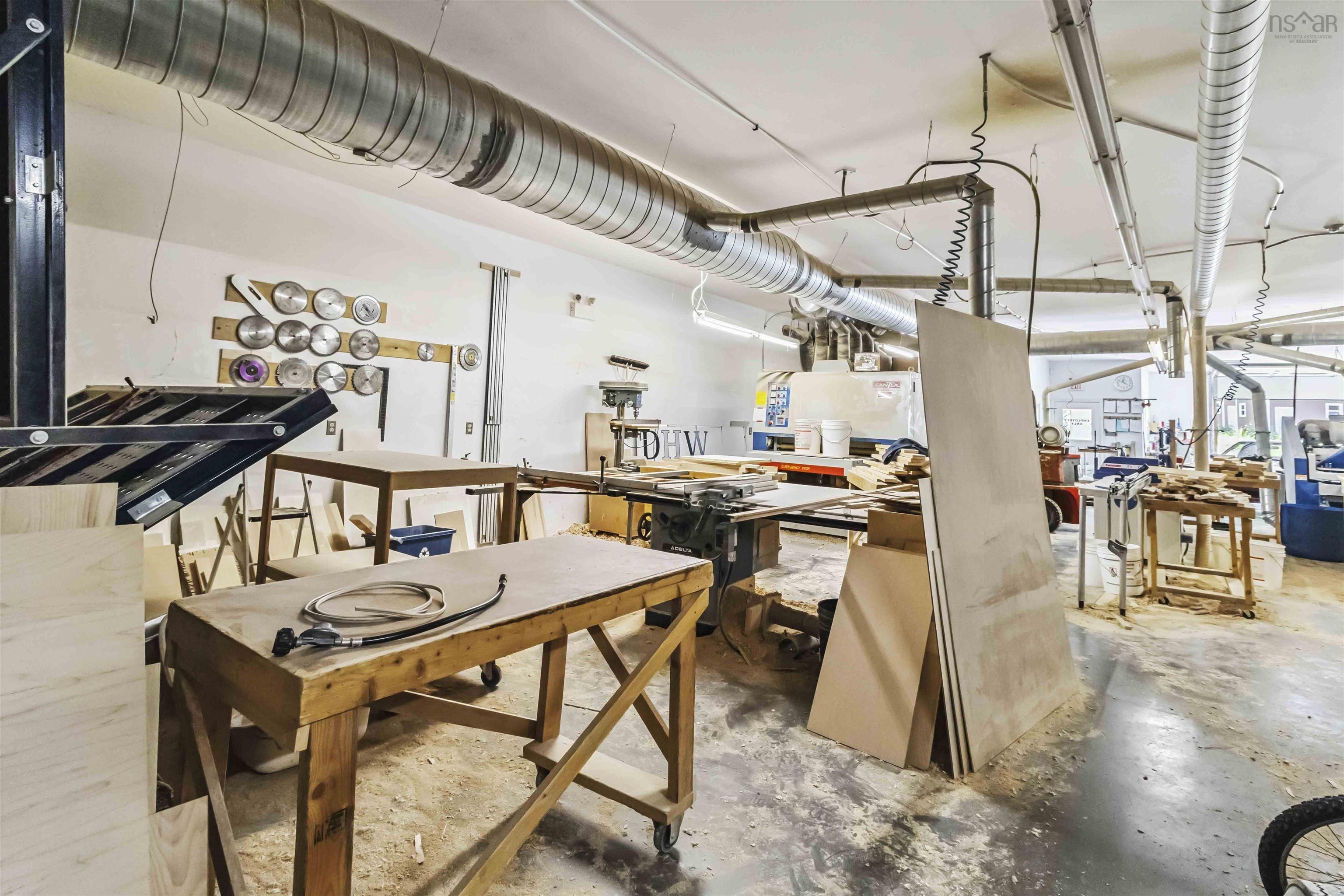 $750,000.00: 1253 Highway 332, First South