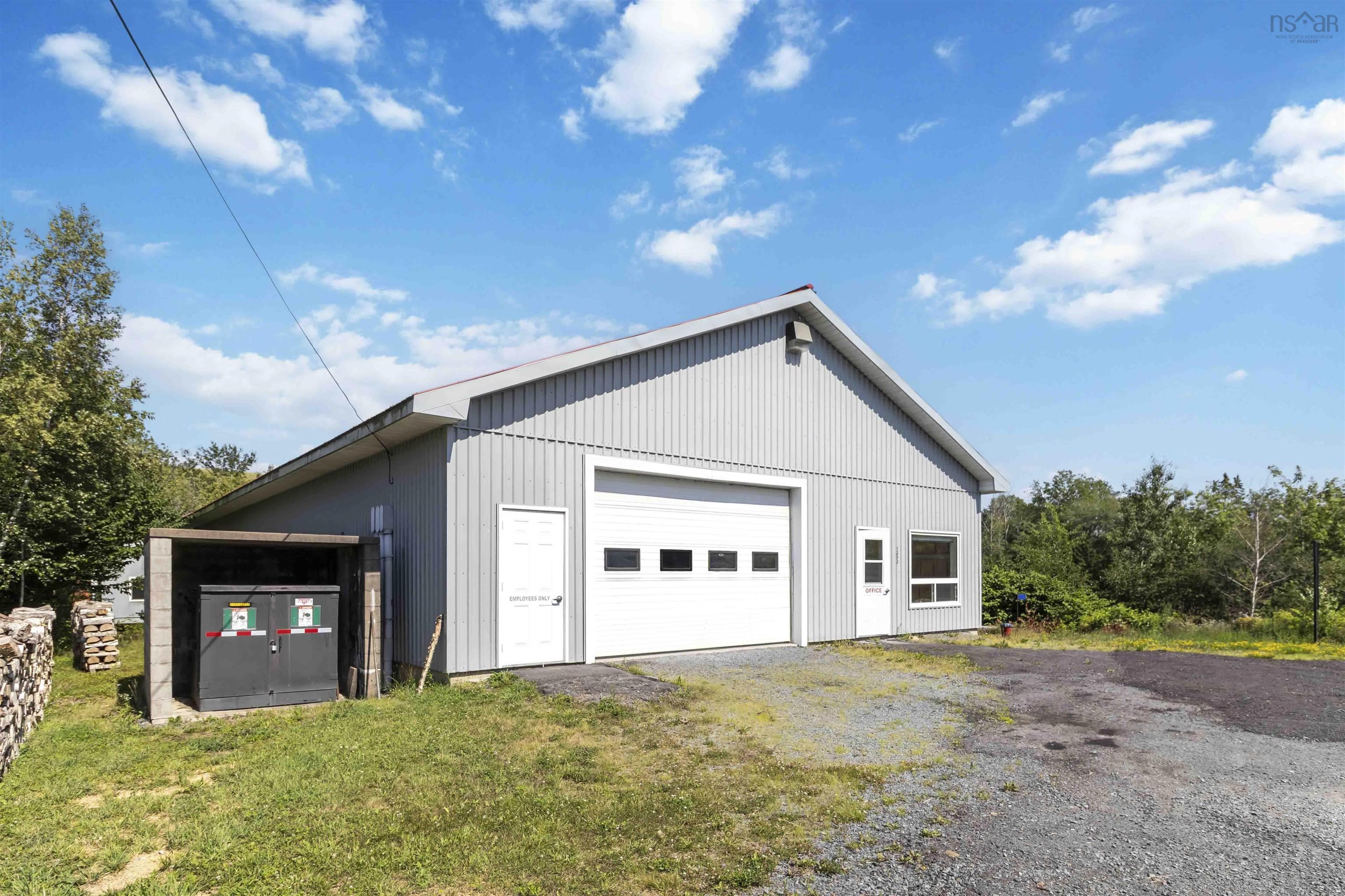 $750,000.00: 1253 Highway 332, First South