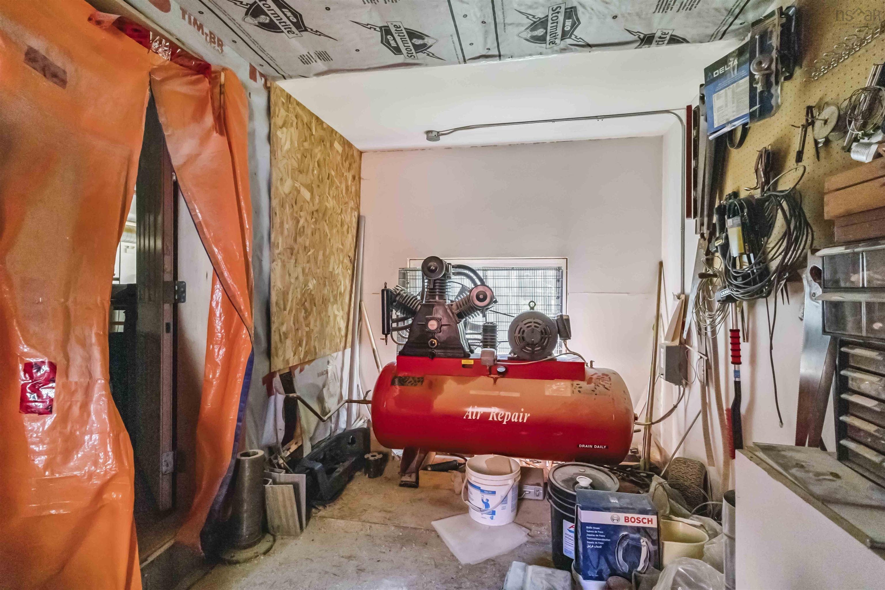 $750,000.00: 1253 Highway 332, First South