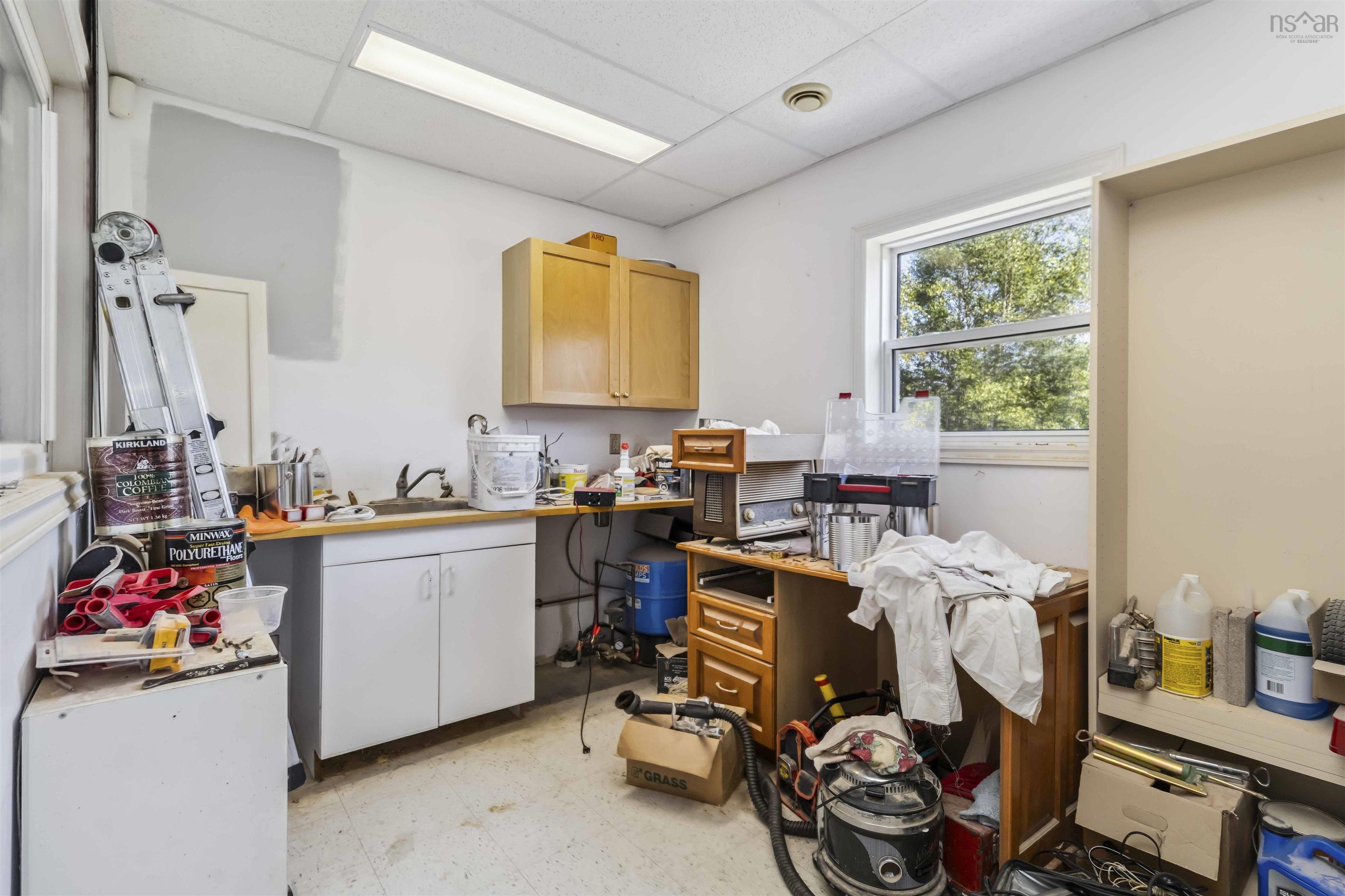 $750,000.00: 1253 Highway 332, First South