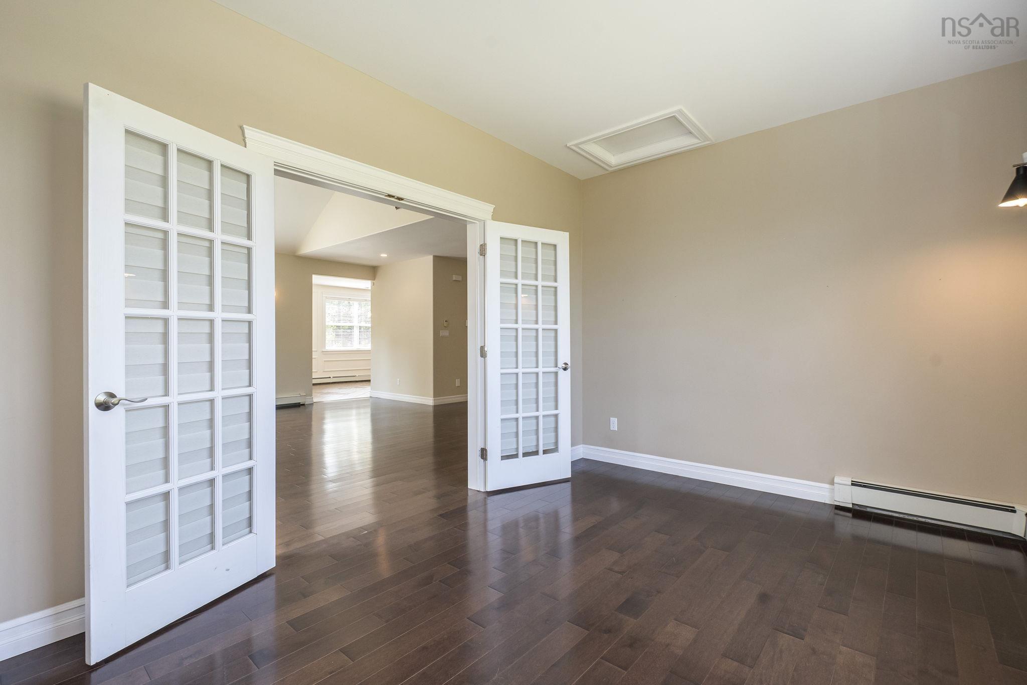 $724,900.00: 539 Birch Bear Run, Lewis Lake