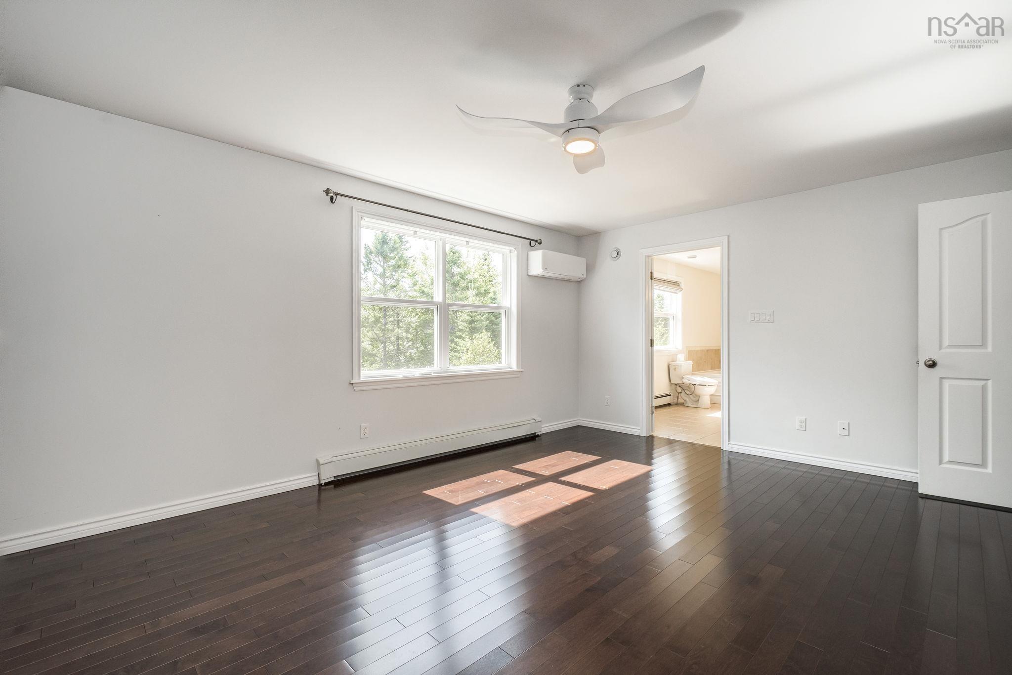 $724,900.00: 539 Birch Bear Run, Lewis Lake