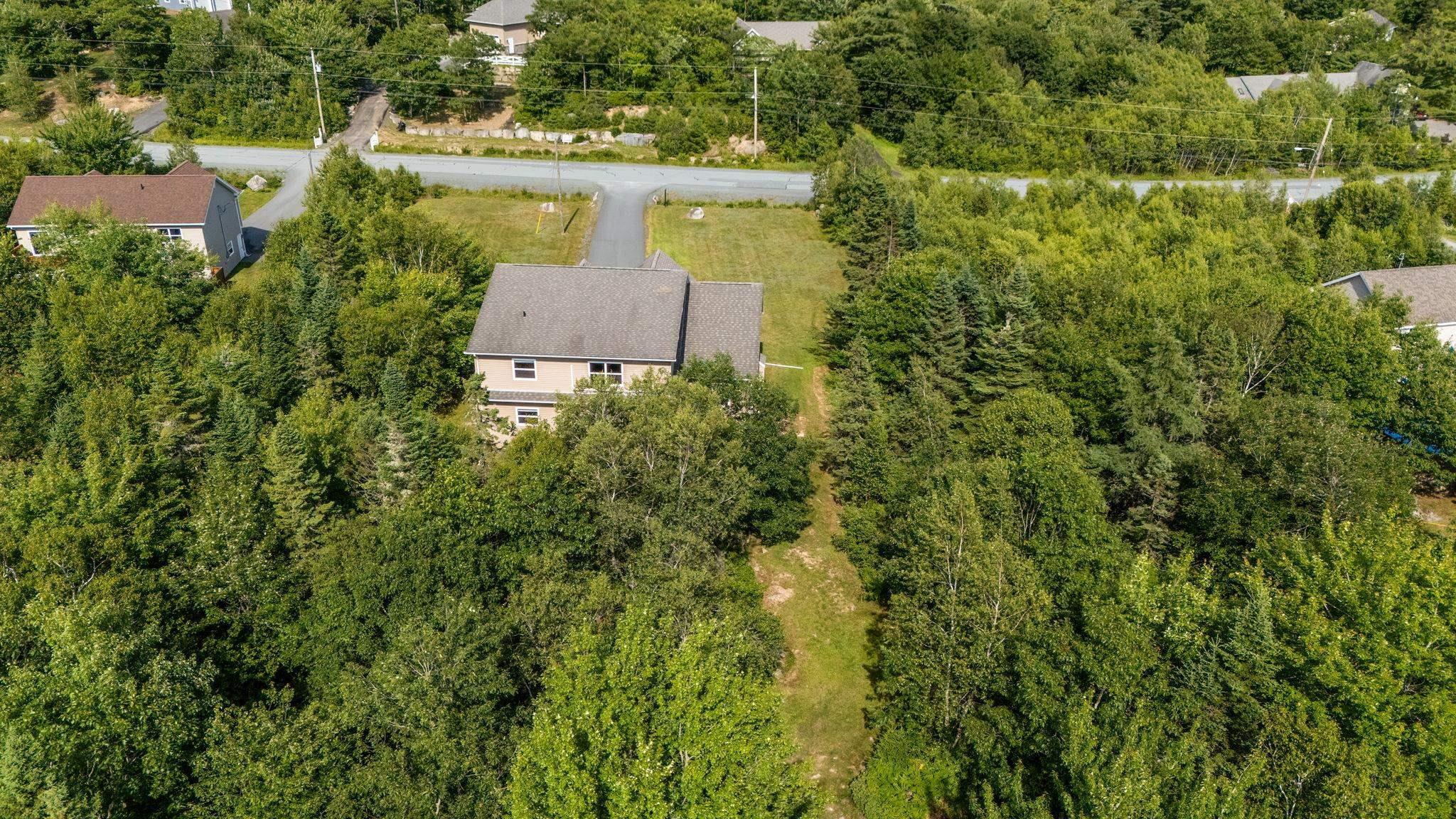 $724,900.00: 539 Birch Bear Run, Lewis Lake